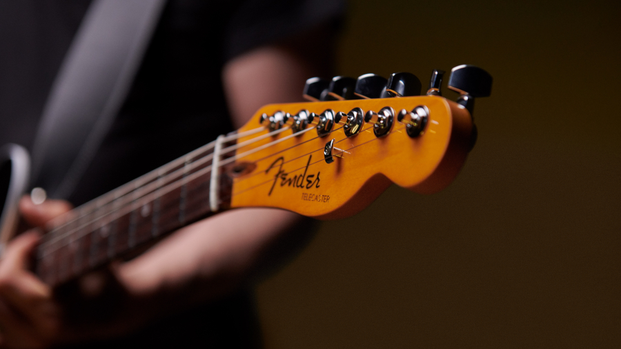 Fender American Ultra : guitares et basses haut de gamme