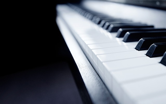 Piano numérique, traditionnel ou clavier - lequel choisir ?