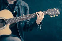Guide complet de la guitare acoustique pour débutant