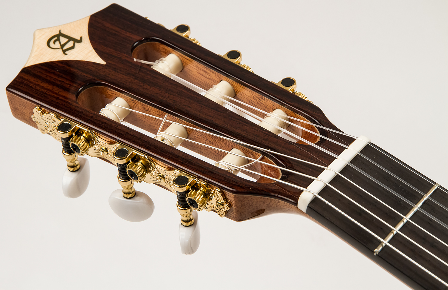 Alhambra Cs-1 Cw E8 Cross-over Cedre Sapele Rw - Natural - Guitare Classique Format 4/4 - Variation 4