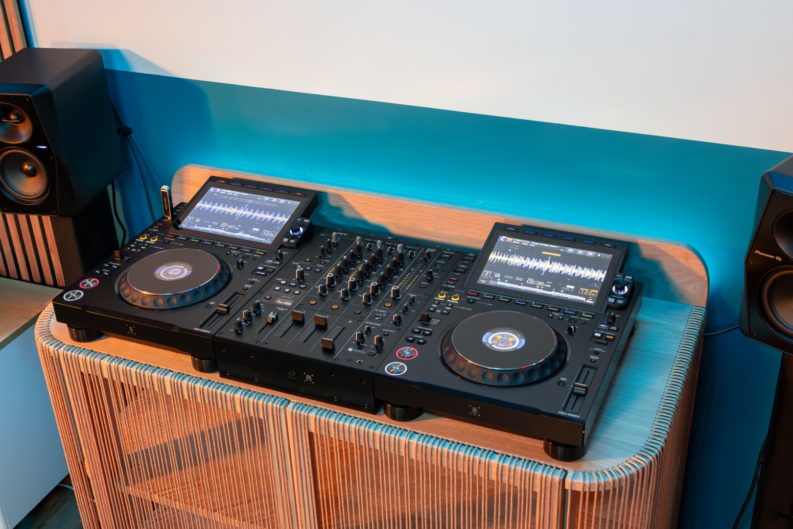 Alphatheta Djm-v5 - Table De Mixage Dj - Variation 21