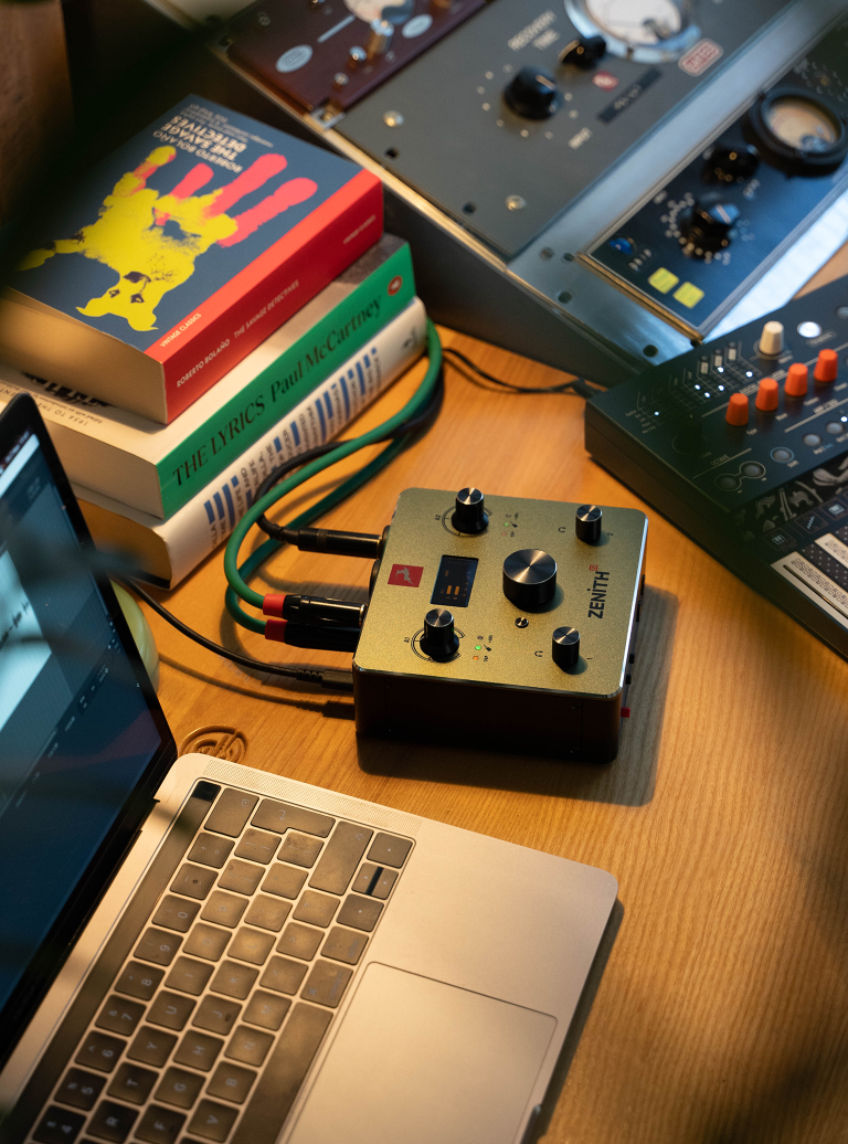 Antelope Audio Zenith 2 - Carte Son Usb - Variation 11