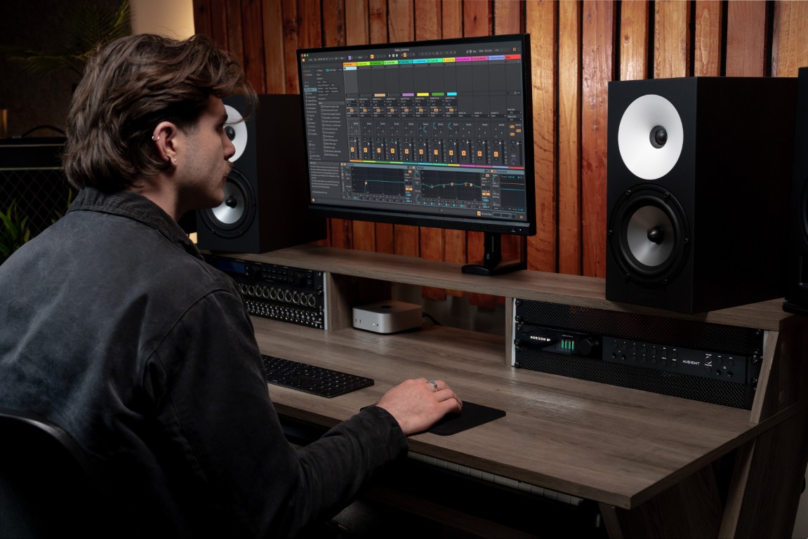 Audient Horizon 8p - Carte Son Thunderbolt - Variation 10