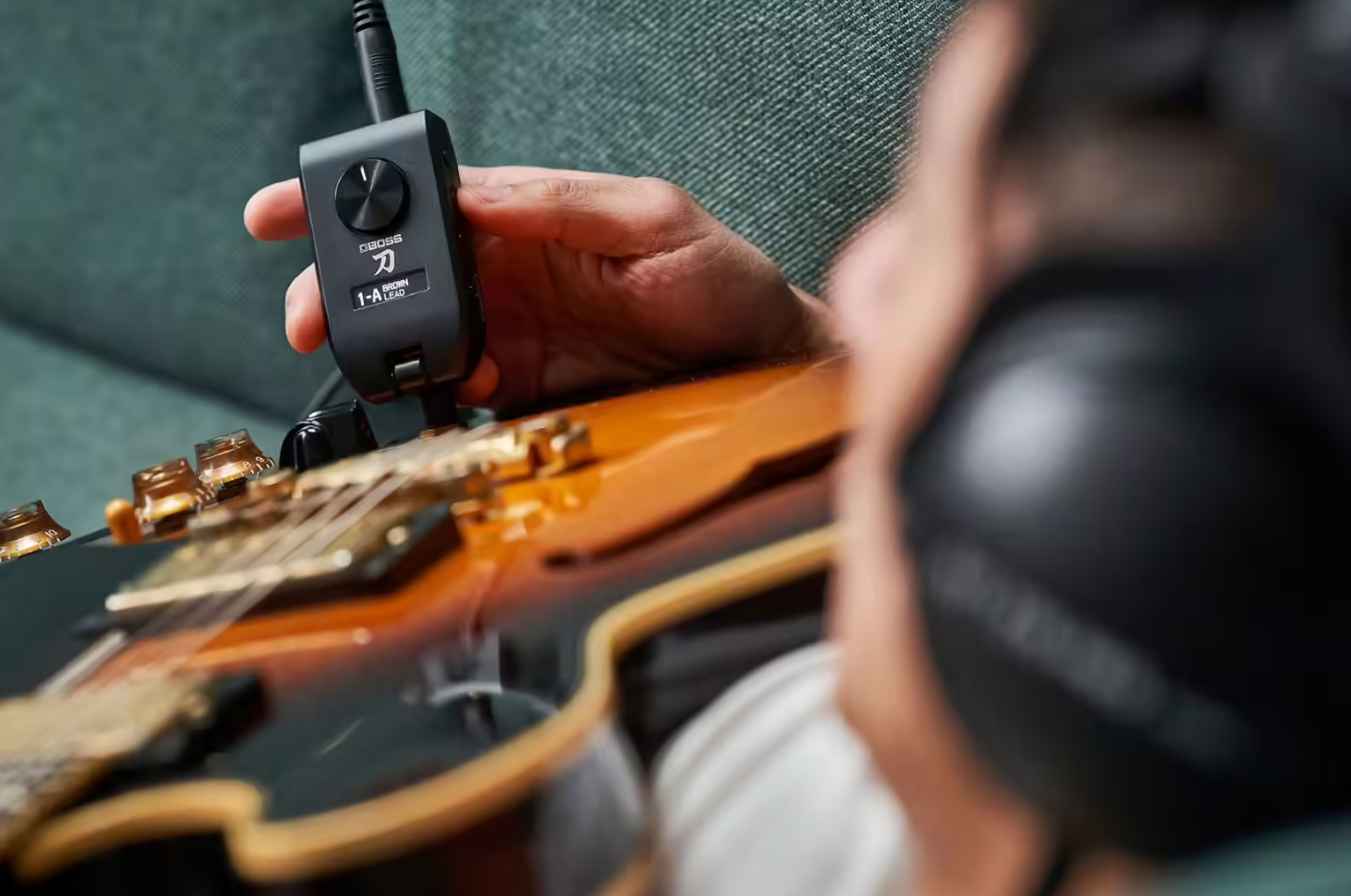Boss Katana:go 2 Guitar & Bass Headphones Amp  + Cb-ktngo Carrying Pouch - Multi Effet Guitare Électrique - Variation 8