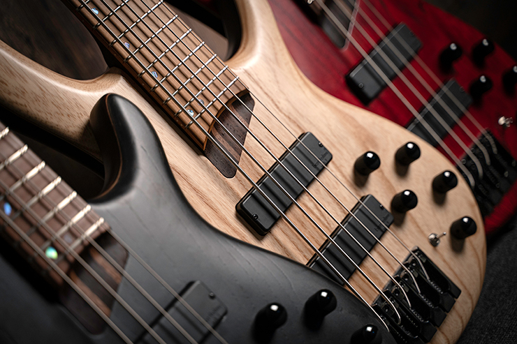 Cort B4 Element Artisan Active Bartolini Mn - Open Pore Natural - Basse Électrique Solid Body - Variation 1