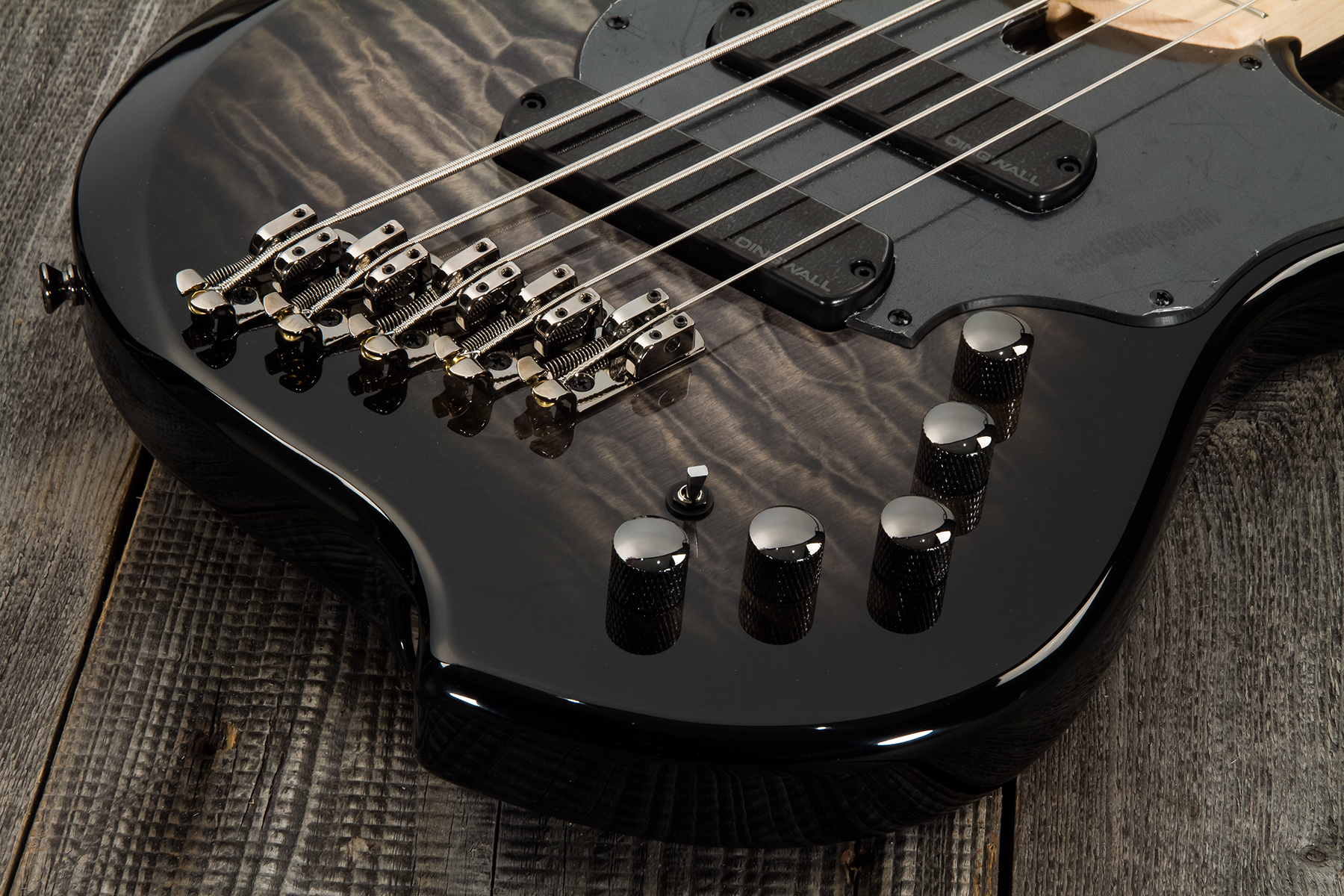 Dingwall Combustion Cb2 5c 2pu Active Mn - 2-tone Blackburst - Basse Électrique Solid Body - Variation 4