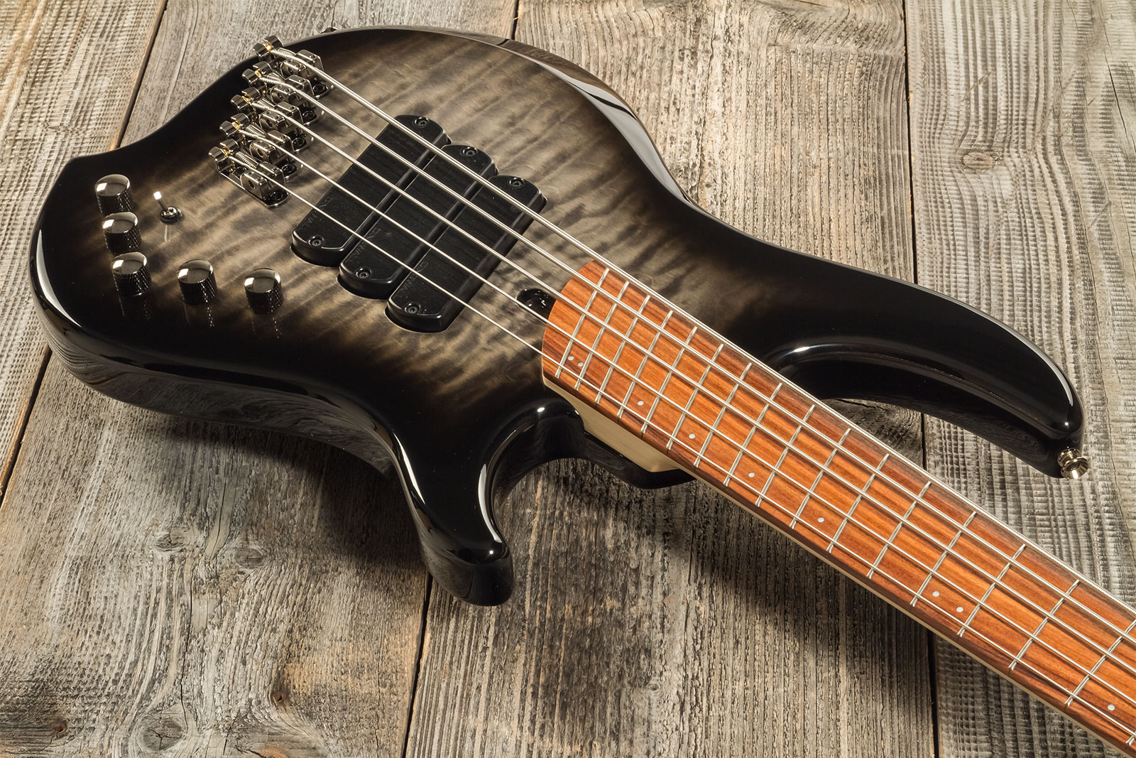 Dingwall Combustion Cb3 5c 3pu Active Pf - 2-tone Blackburst - Basse Électrique Solid Body - Variation 11