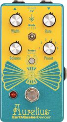 Pédale chorus / flanger / phaser / tremolo Earthquaker Aurelius Tri-Voice Chorus