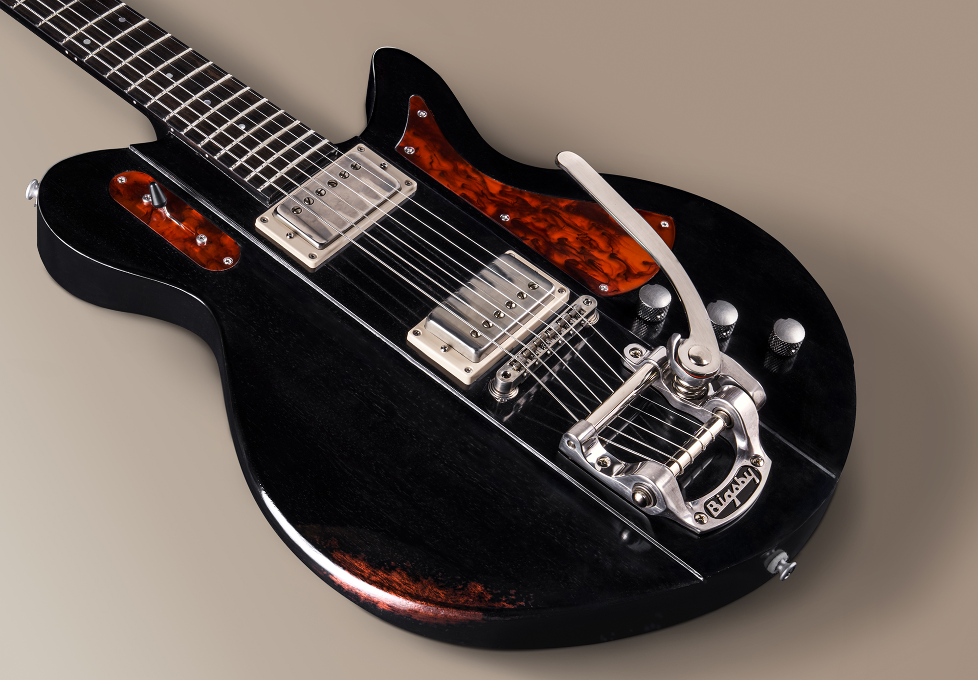 Eastman Juliet Bigsby Hh Trem Eb - Antique Varnish Black - Guitare Électrique RÉtro Rock - Variation 2