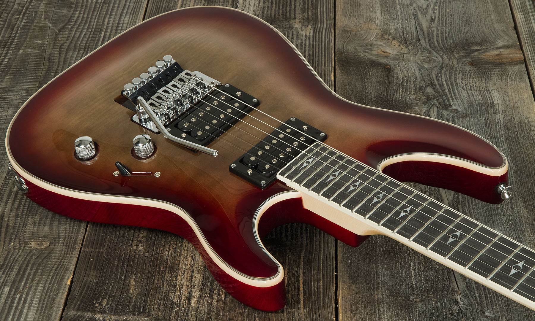 Eastone Metdc100 +blackstar Debut 10 +cable +clip-on Tuner +mediators +housse +courroie - Black Flames - Pack Guitare Électrique - Variation 2