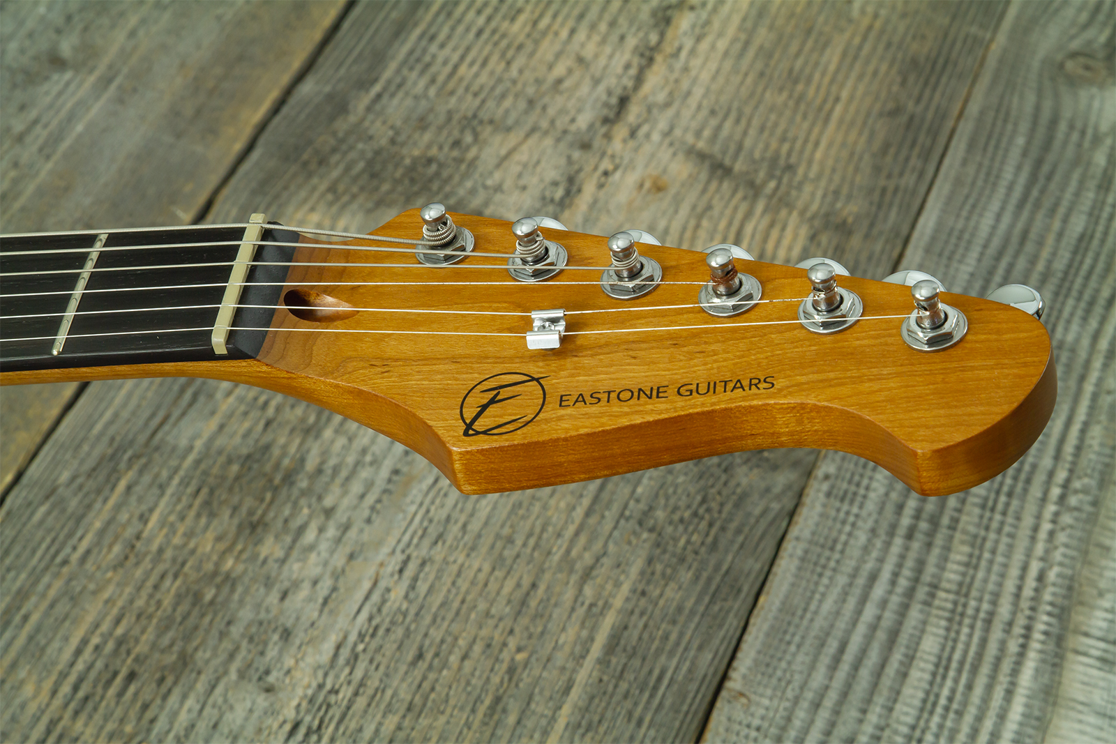 Eastone St100r-mr-rw 3s Trem Rw - Candy Apple Red - Guitare Électrique Forme Str - Variation 10