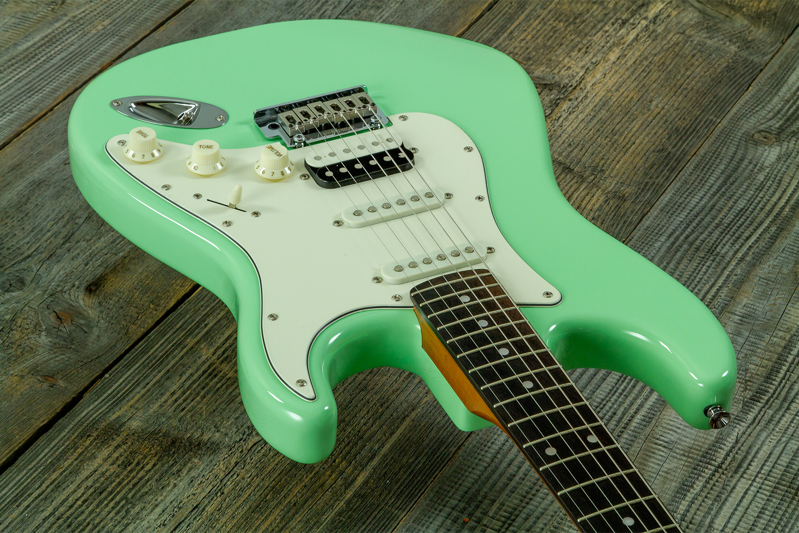Eastone St150r-lg-rw Hss Trem Rw - Light Green - Guitare Électrique Forme Str - Variation 3