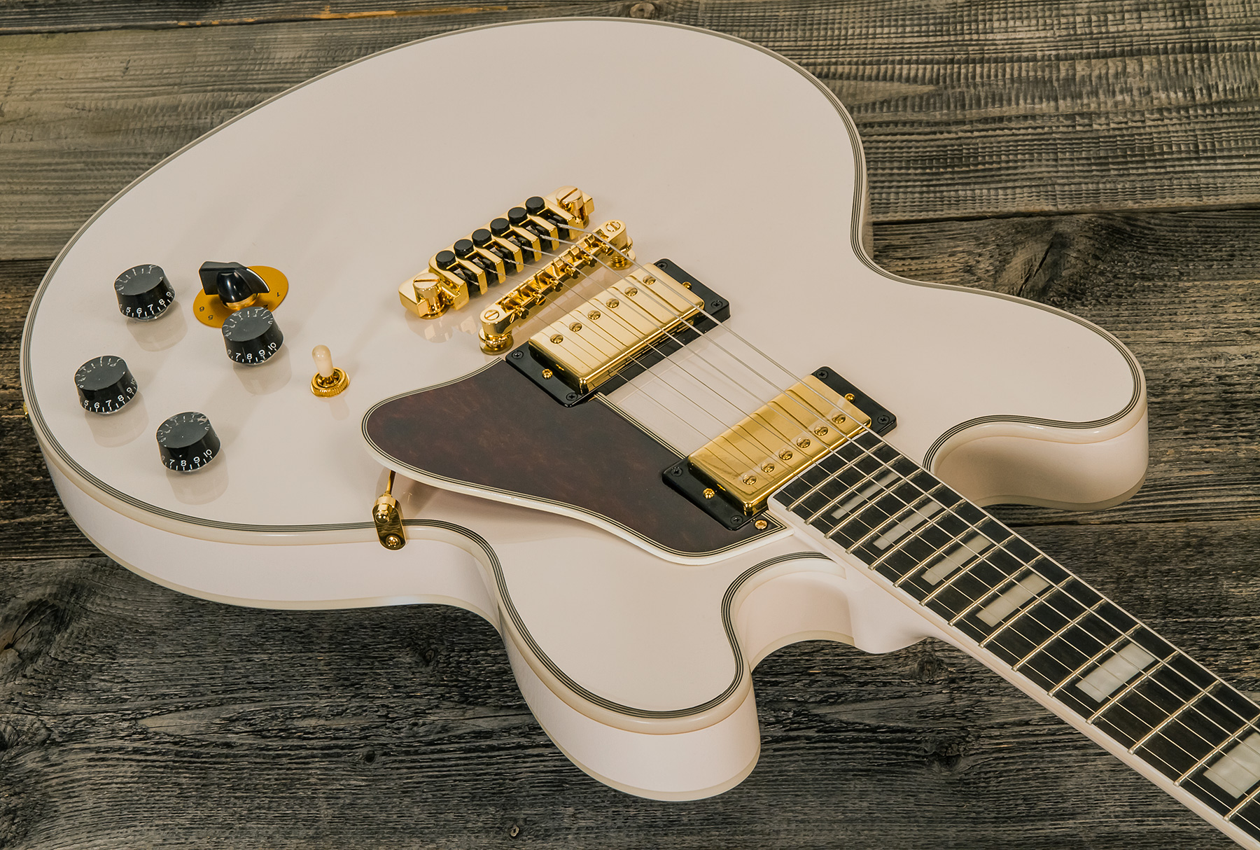 Epiphone Bb King Lucille Signature 2h Ht Eb - Bone White - Guitare Électrique 1/2 Caisse - Variation 1