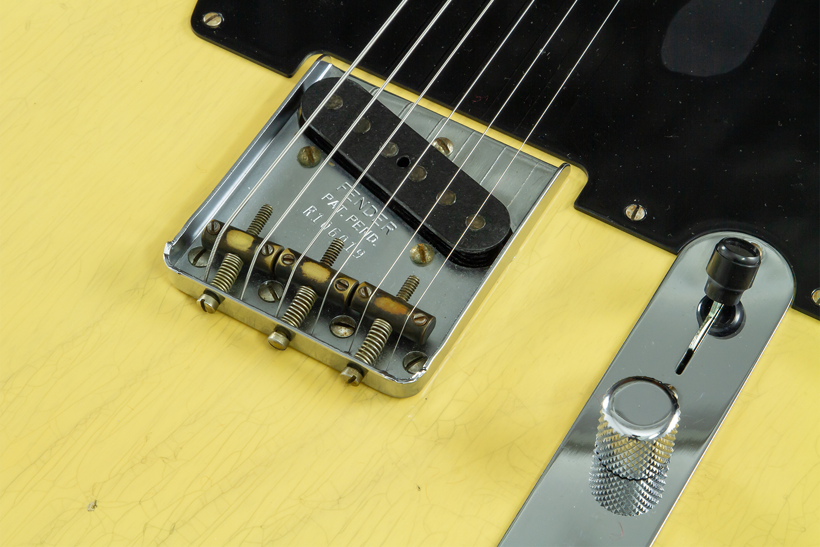 Fender Custom Shop Broadcaster Tele 70th Ann. Ltd Mn #r106019 - Journeyman Relic Nocaster Blonde - Guitare Électrique Forme Tel - Variation 7