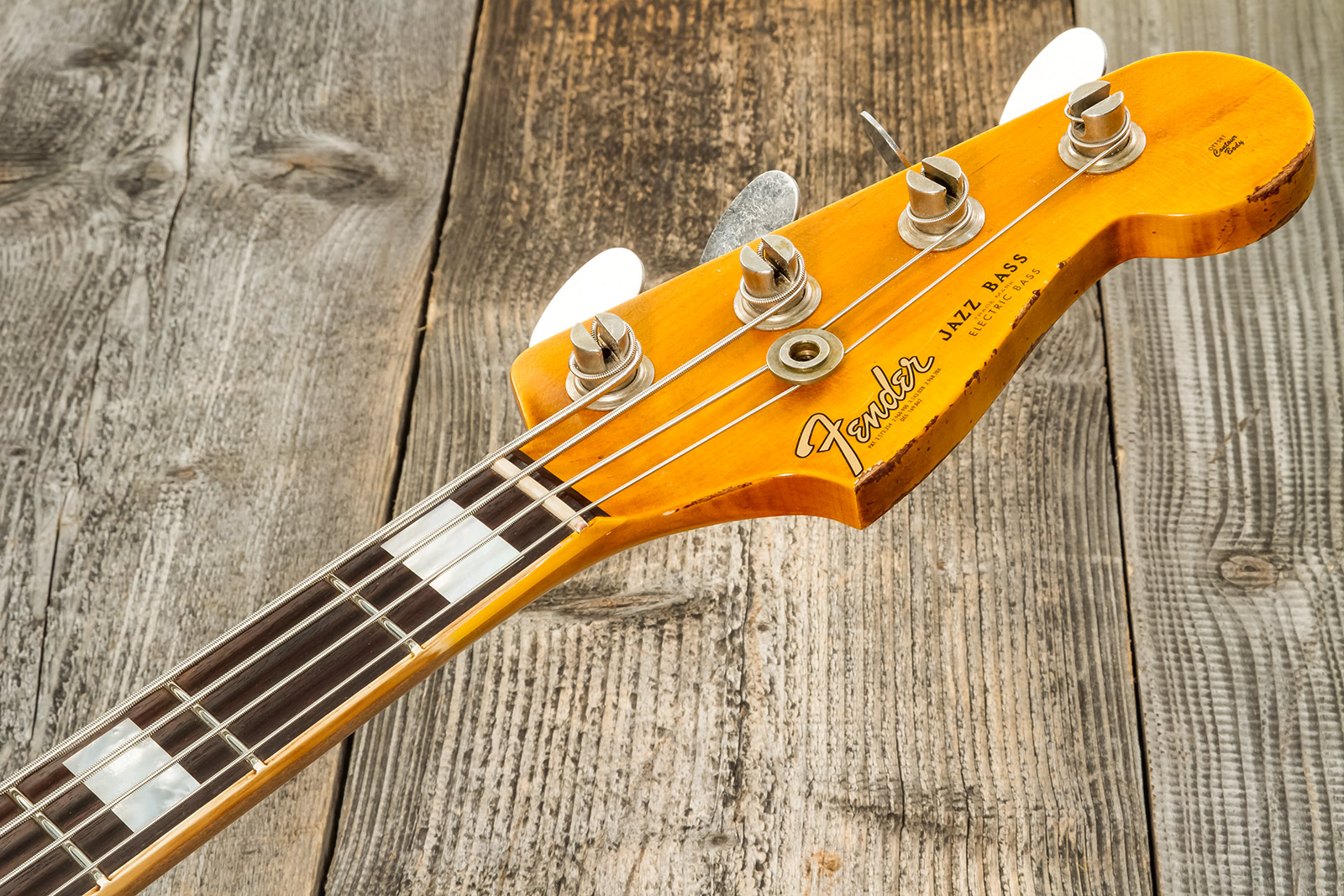 Fender Custom Shop Jazz Bass Custom Rw #cz575919 - Heavy Relic 3-color Sunburst - Basse Électrique Solid Body - Variation 9