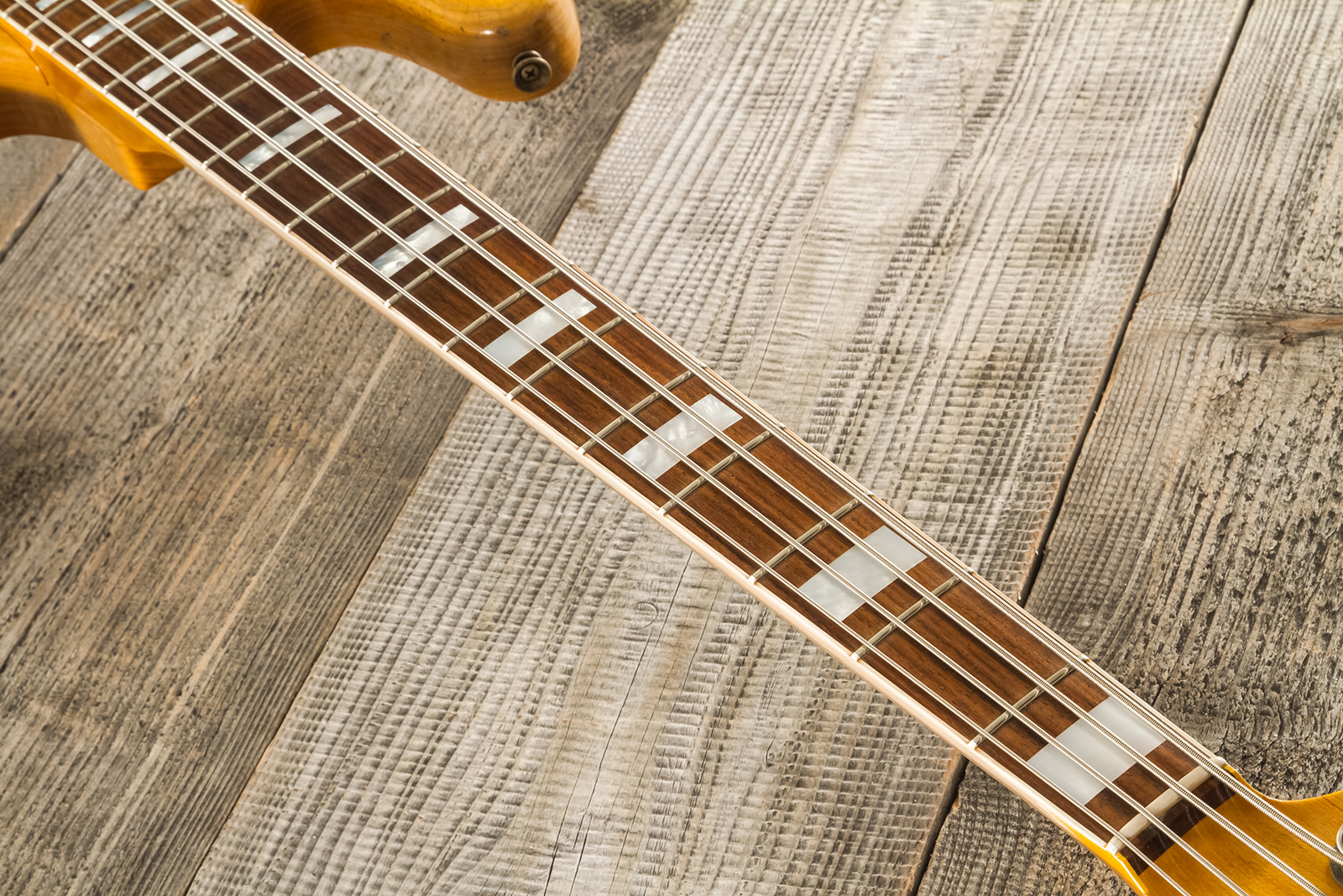 Fender Custom Shop Jazz Bass Custom Rw - Heavy Relic Aged Natural - Basse Électrique Solid Body - Variation 9