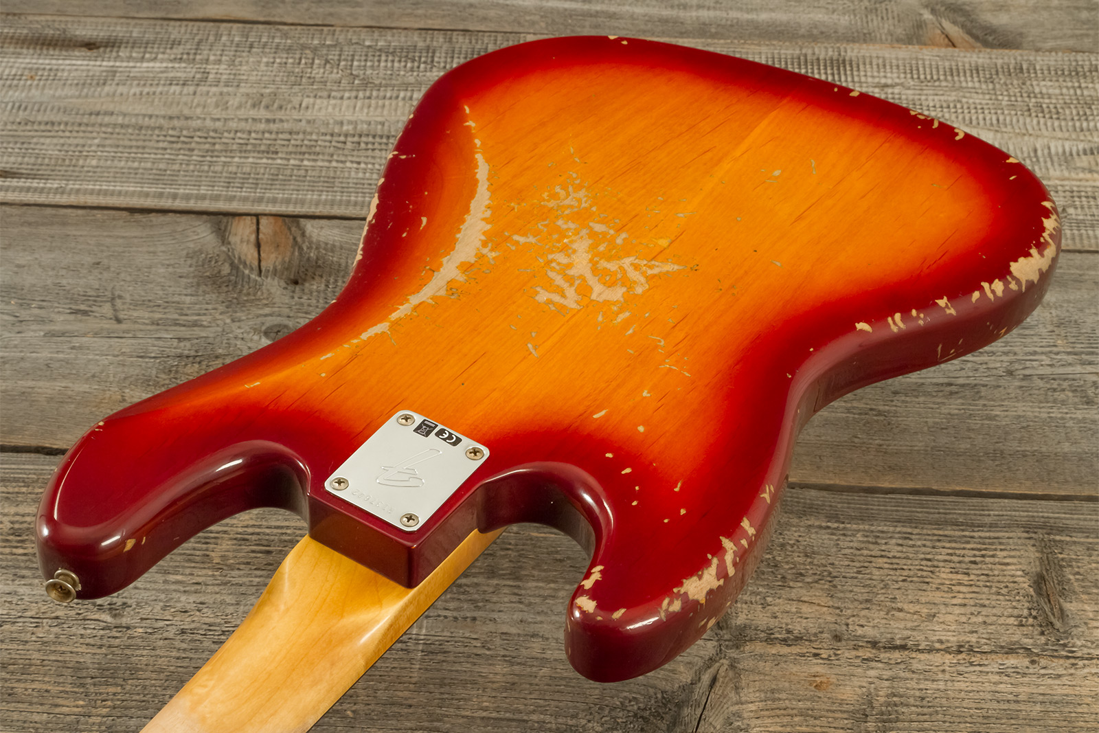 Fender Custom Shop Jazzbass 1964 Rw #r137642 - Heavy Relic Cherry Sunburst - Basse Électrique Solid Body - Variation 7