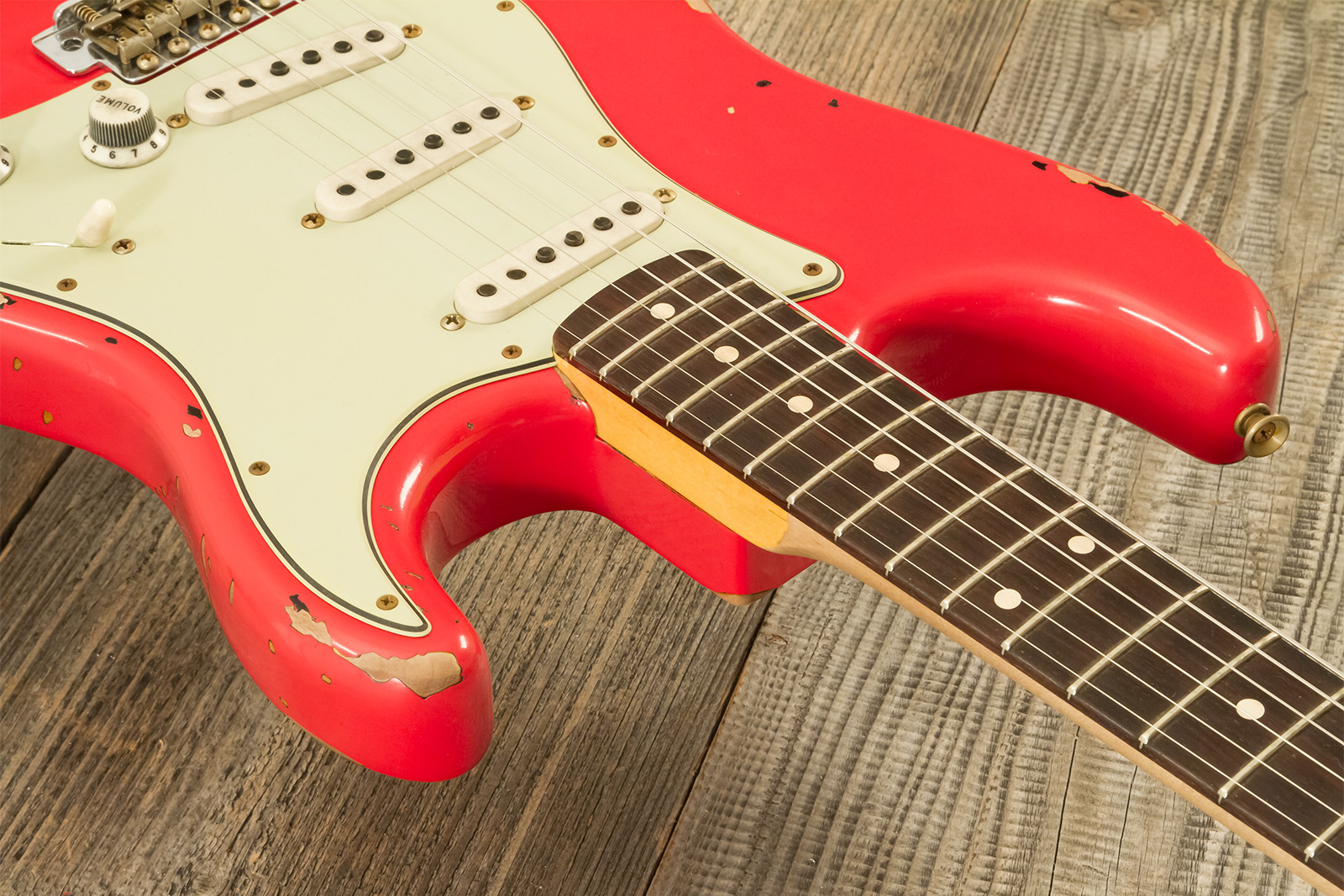 Fender Custom Shop Michael Landau Strat 1963 Signature Trem 3s #r133864 - Relic Fiesta Red O. 3-color Sunburst - Guitare Électrique Forme Str - Variat