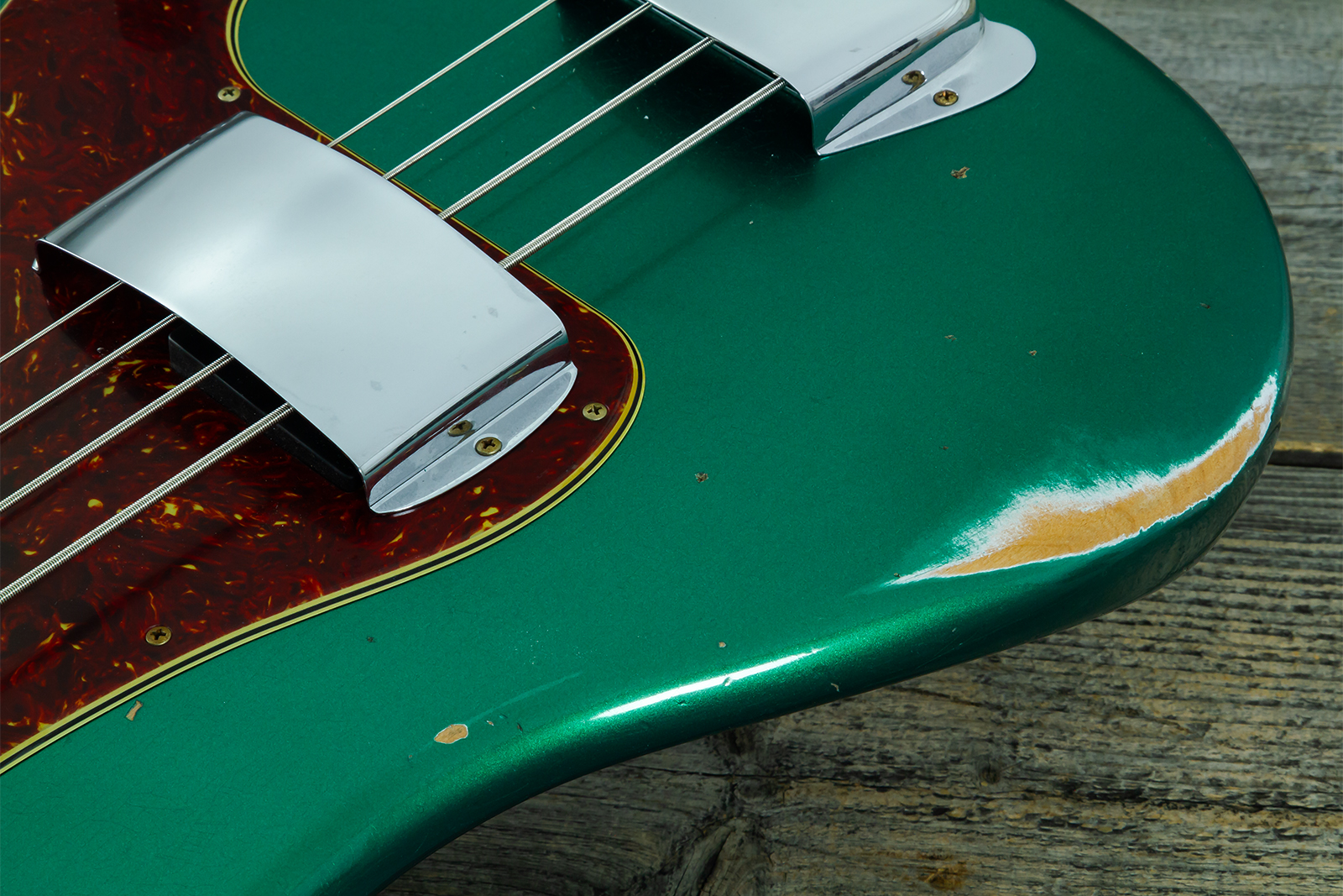 Fender Custom Shop Precision Bass 1960 Rw #cz590976 - Relic British Racing Green - Basse Électrique Solid Body - Variation 3