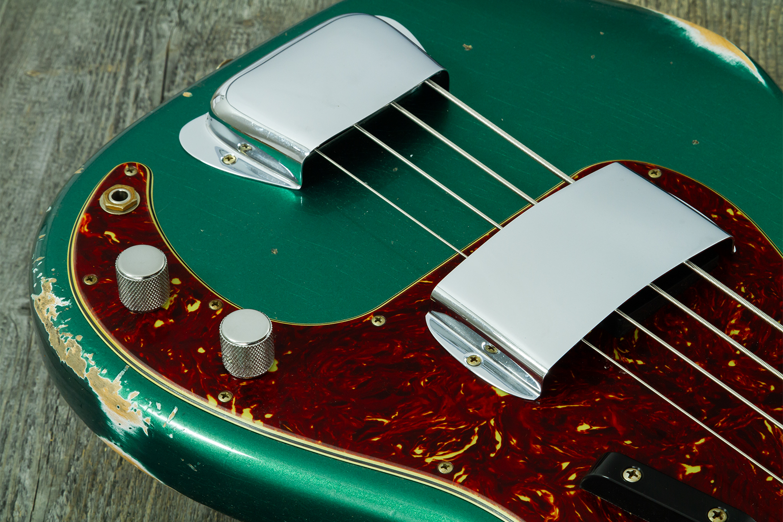 Fender Custom Shop Precision Bass 1960 Rw #cz590976 - Relic British Racing Green - Basse Électrique Solid Body - Variation 4