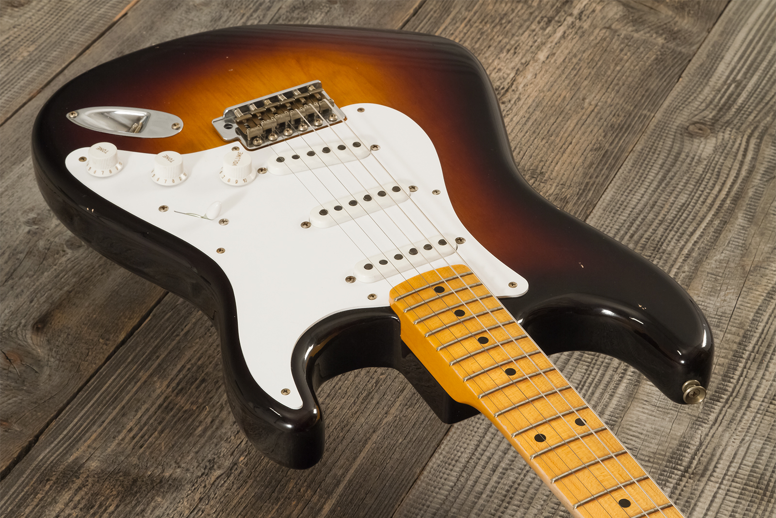 Fender Custom Shop Strat 1954 70th Anniv. 3s Trem Mn #xn4241 - Journeyman Relic Wide-fade 2-color Sunburst - Guitare Électrique Forme Str - Variation 