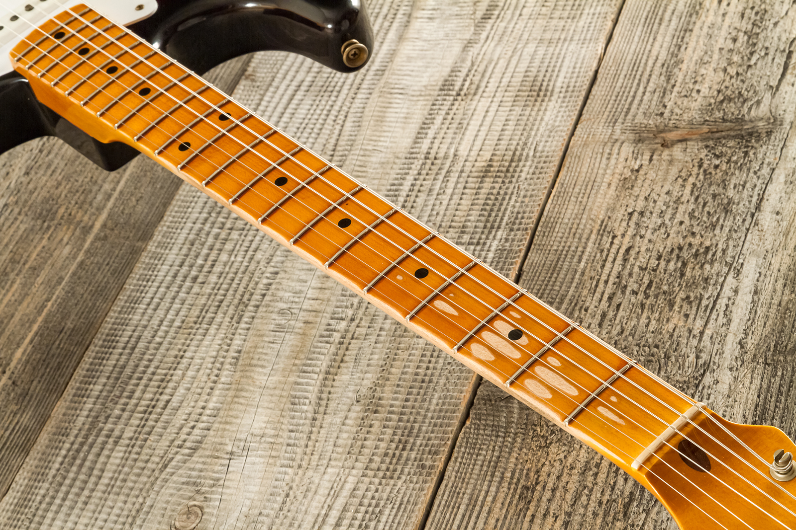Fender Custom Shop Strat 1954 70th Anniv. 3s Trem Mn #xn4345 - Relic Wide-fade 2-color Sunburst - Guitare Électrique Forme Str - Variation 5