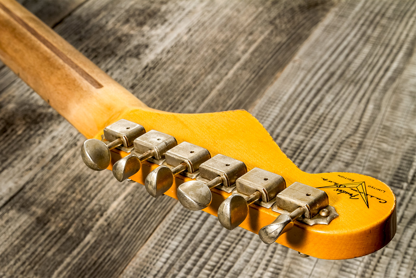 Fender Custom Shop Strat 1957 3s Trem Mn #cz571791 - Relic Wide Fade 2-color Sunburst - Guitare Électrique Forme Str - Variation 9