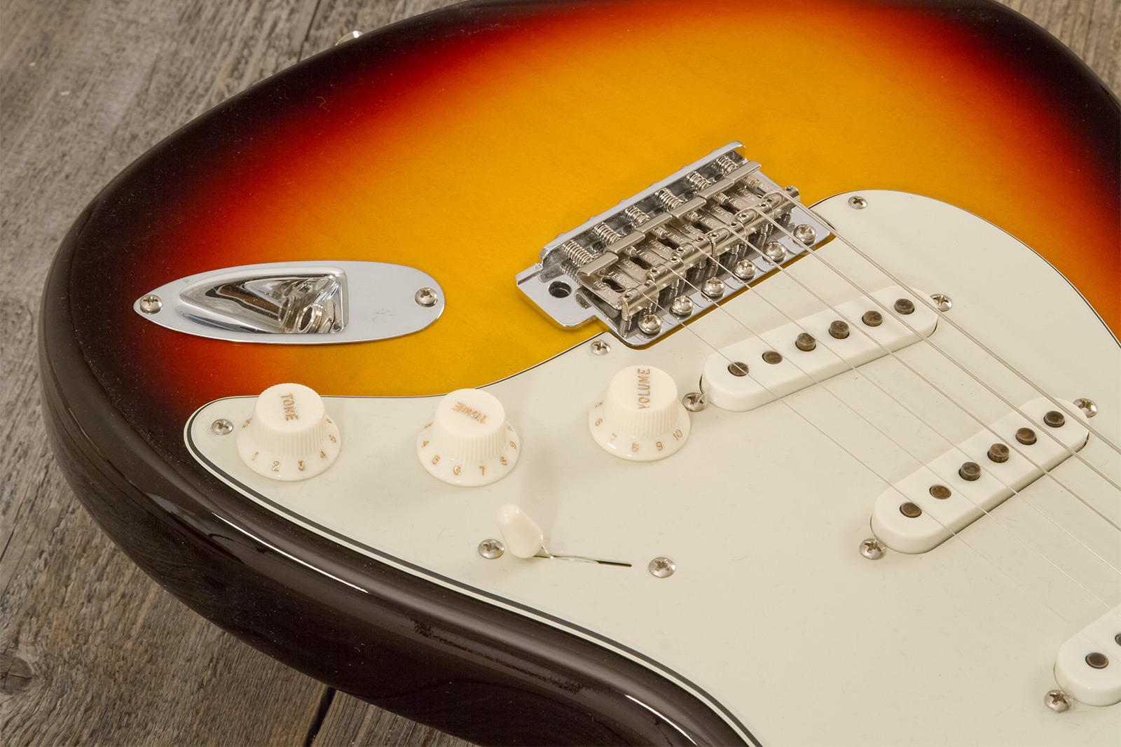 Fender Custom Shop Strat 1959 3s Trem Rw #r146037 - Time Capsule 3-color Sunburst - Guitare Électrique Forme Str - Variation 3