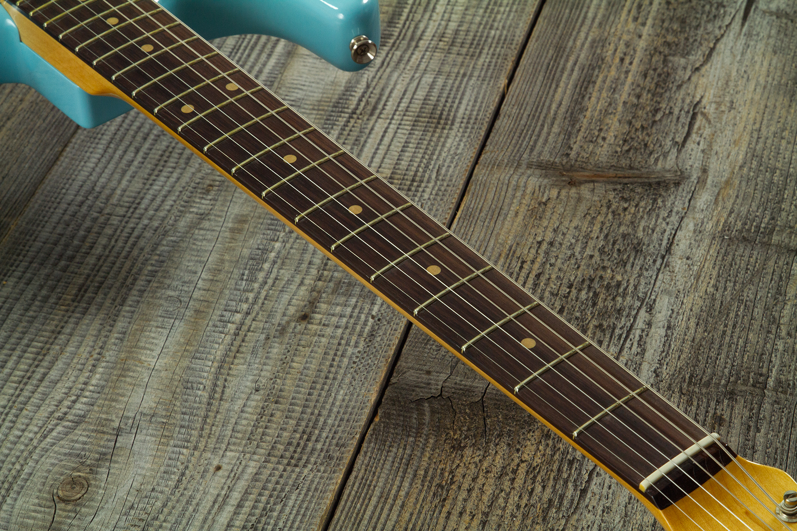 Fender Custom Shop Strat 1959 Vintage Custom 3s Trem Rw #r150835 - Time Capsule Daphne Blue - Guitare Électrique Forme Str - Variation 10