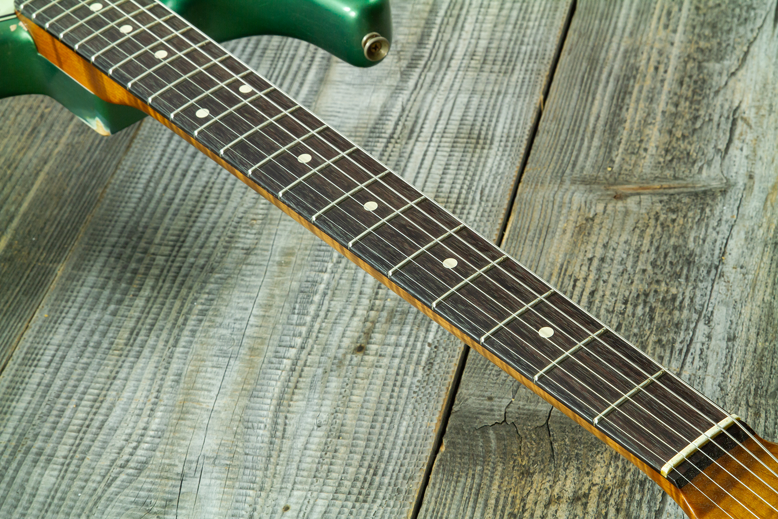 Fender Custom Shop Strat 1960/63 Mb A.macnutt 3s Trem Rw #r141359 - Relic Sherwood Green Metallic - Guitare Électrique Forme Str - Variation 6