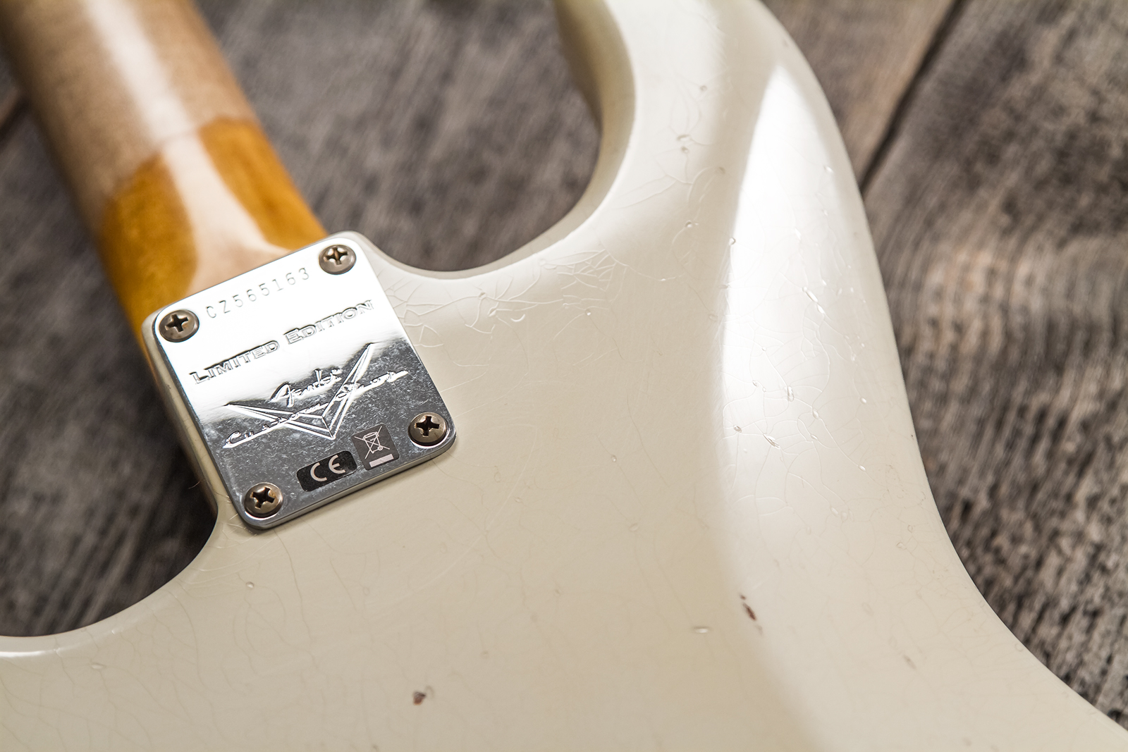 Fender Custom Shop Strat 1962/63 3s Trem Rw #cz565163 - Journeyman Relic Olympic White - Guitare Électrique Forme Str - Variation 6