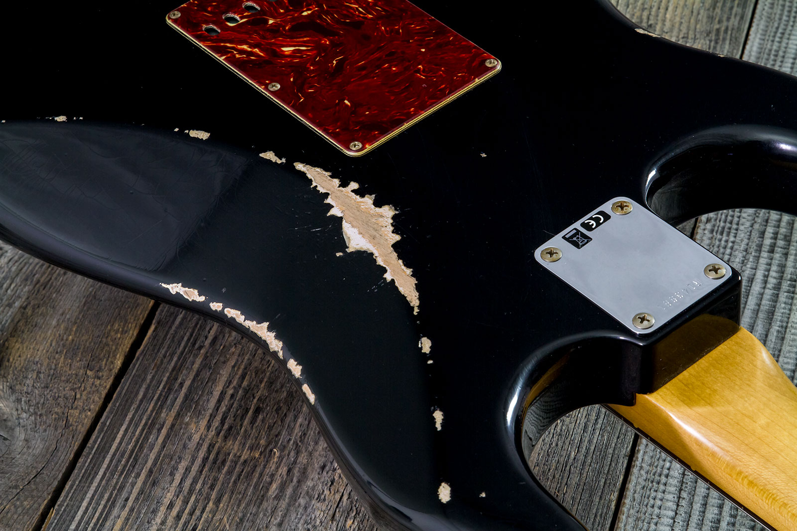 Fender Custom Shop Strat 1963 3s Trem Rw #r143861 - Relic Black O. Hle Gold - Guitare Électrique Forme Str - Variation 9