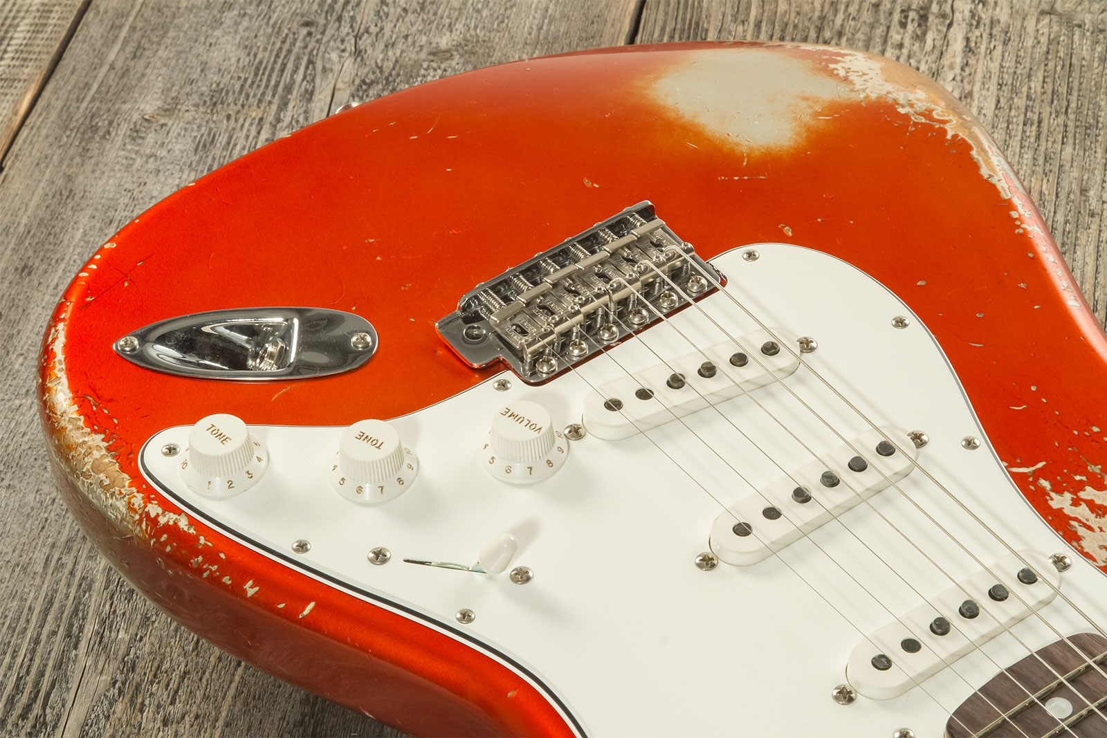Fender Custom Shop Strat 1969 3s Trem Rw #r132166 - Heavy Relic Candy Tangerine - Guitare Électrique Forme Str - Variation 3