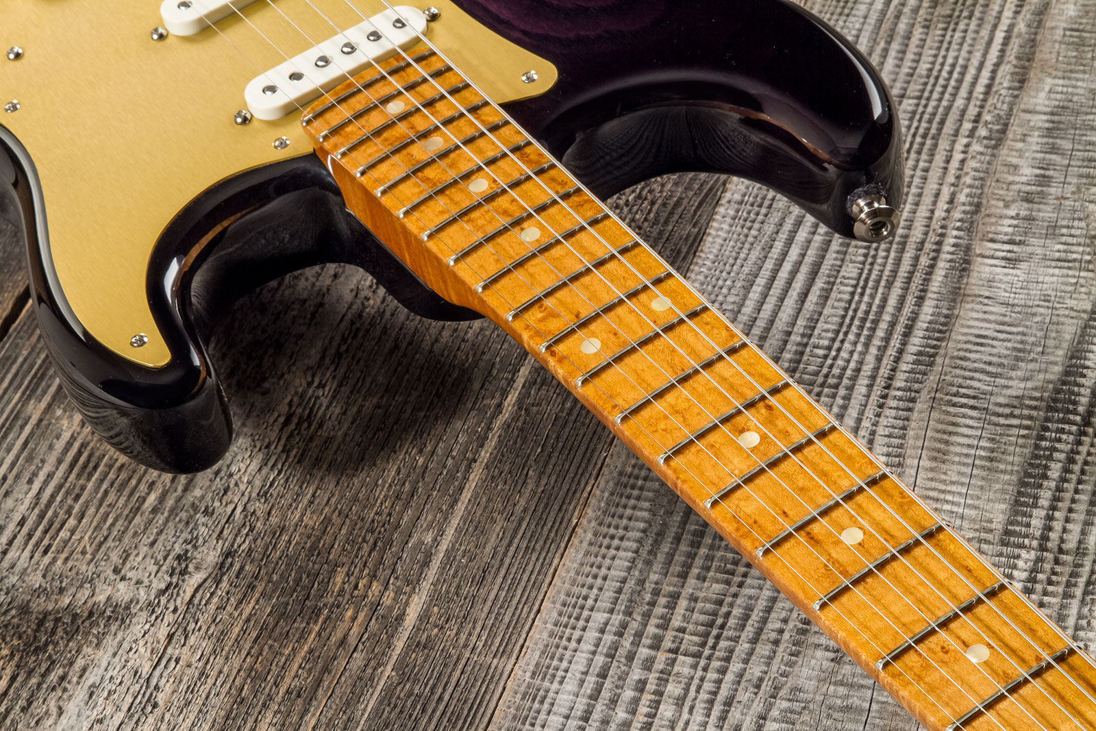 Fender Custom Shop Strat American Custom 3s Trem Mn #xn15899 - Nos Ebony Transparent - Guitare Électrique Forme Str - Variation 4