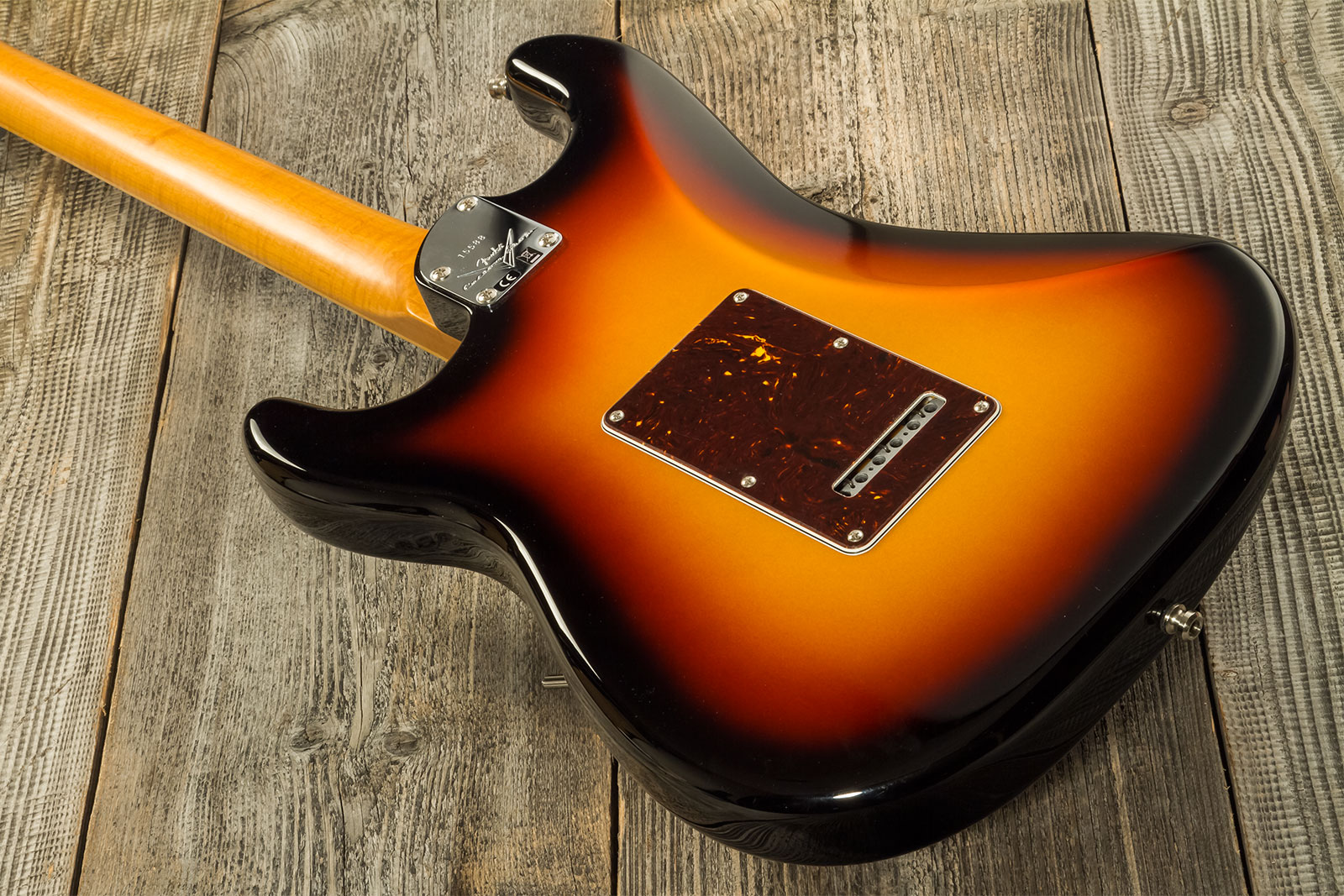 Fender Custom Shop Strat Elite 3s Trem Mn #xn15588 - Nos 3-color Sunburst - Guitare Électrique Forme Str - Variation 5
