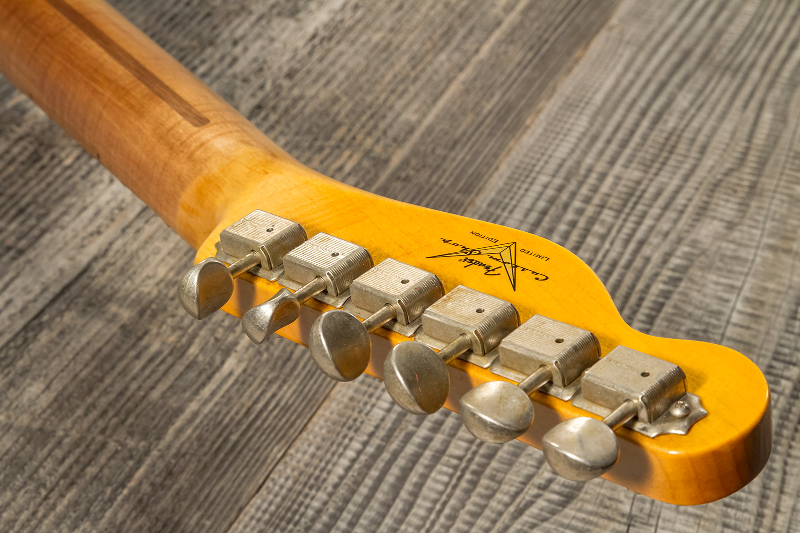 Fender Custom Shop Tele 1953 2s Ht Mn #r126793 - Journeyman Relic Aged Nocaster Blonde - Guitare Électrique Forme Tel - Variation 10