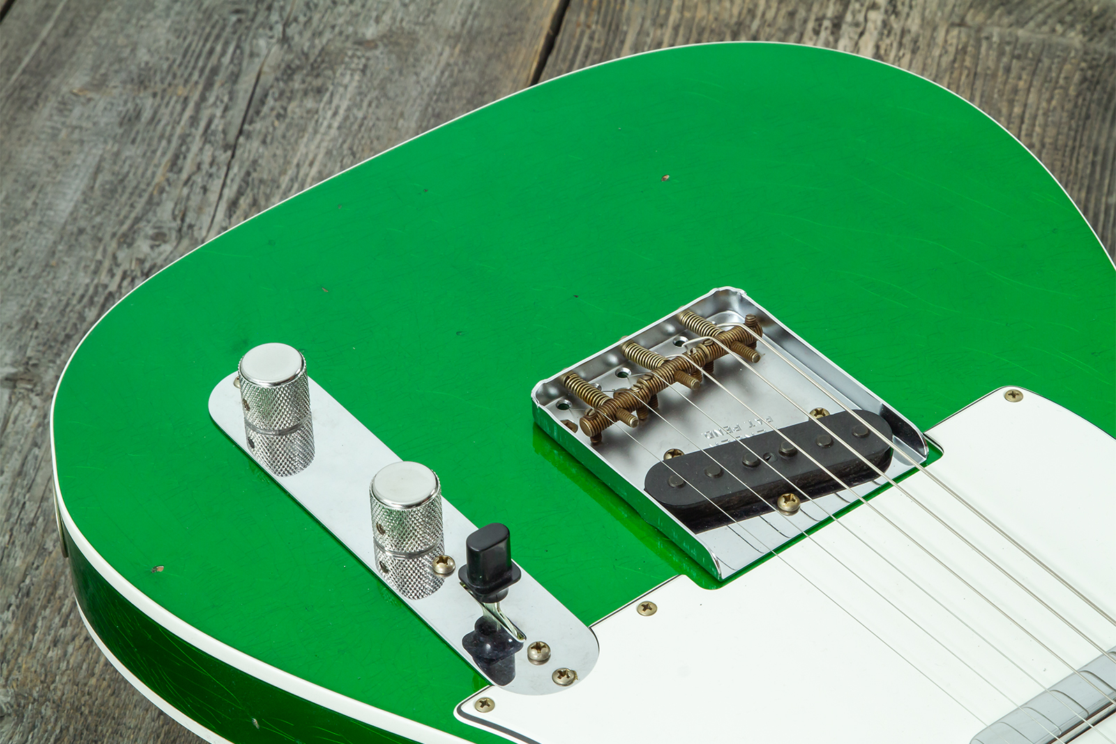 Fender Custom Shop Tele 1959 Vintage Custom 2s Ht Rw #r147917 - Journeyman Relic Candy Green - Guitare Électrique Forme Tel - Variation 3
