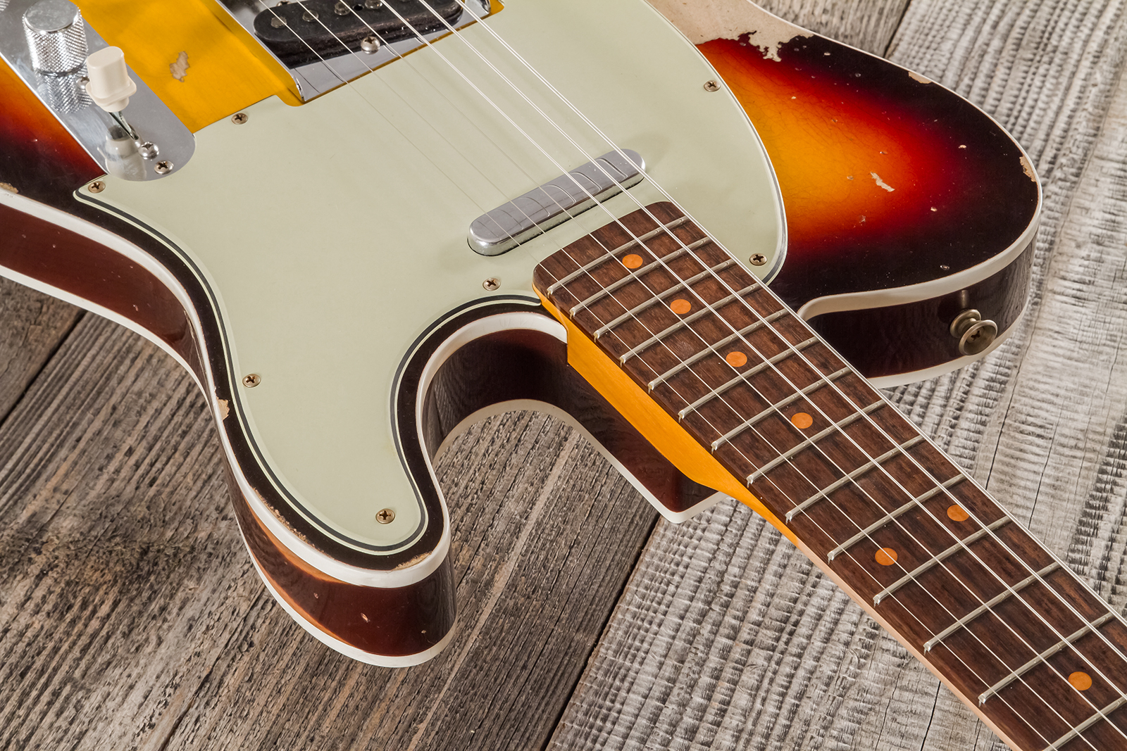 Fender Custom Shop Tele 1960 2s Ht Rw - Heavy Relic Chocolate 3-color Sunburst - Guitare Électrique Forme Tel - Variation 10