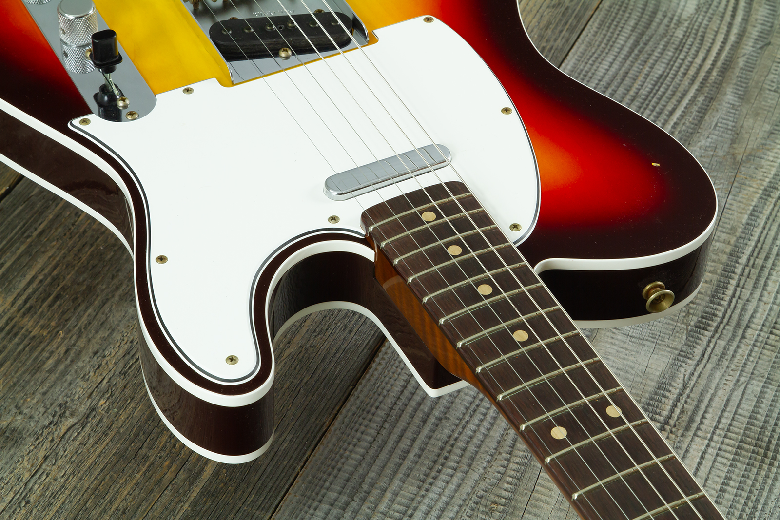 Fender Custom Shop Tele 1960 Vintage Custom 2s Ht Rw #r147862 - Journeyman Relic 3-color Sunburst - Guitare Électrique Forme Tel - Variation 4