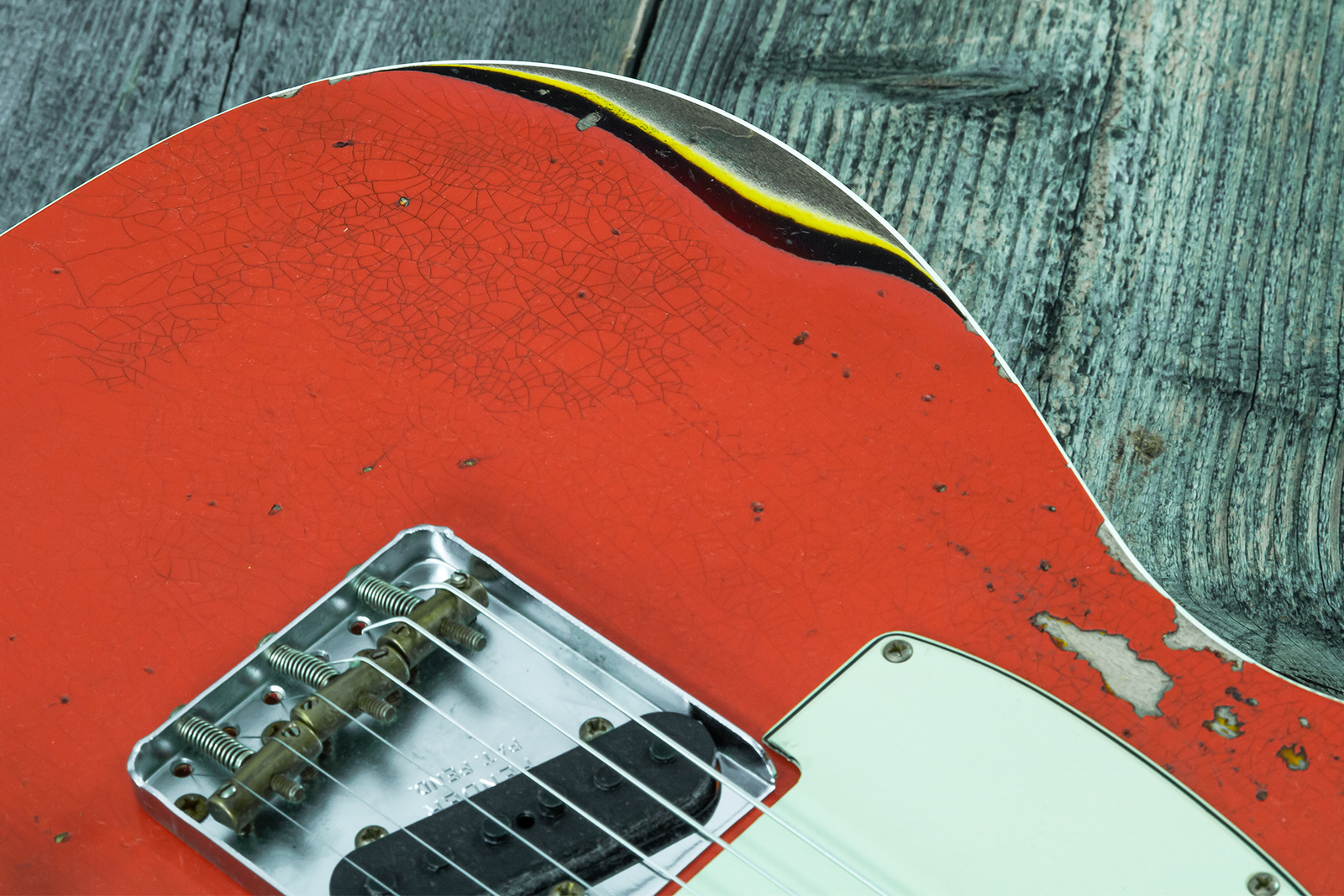 Fender Custom Shop Tele Custom 1960 2s Ht Rw #cz579562 - Heavy Relic Tahitian Coral O. 3-color Sunburst - Guitare Électrique Forme Tel - Variation 4