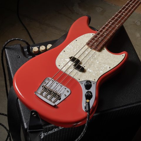 Fender Mustang Bass 60s Vintera Vintage Mex Pf - Fiesta Red - Basse Électrique Enfants - Variation 5