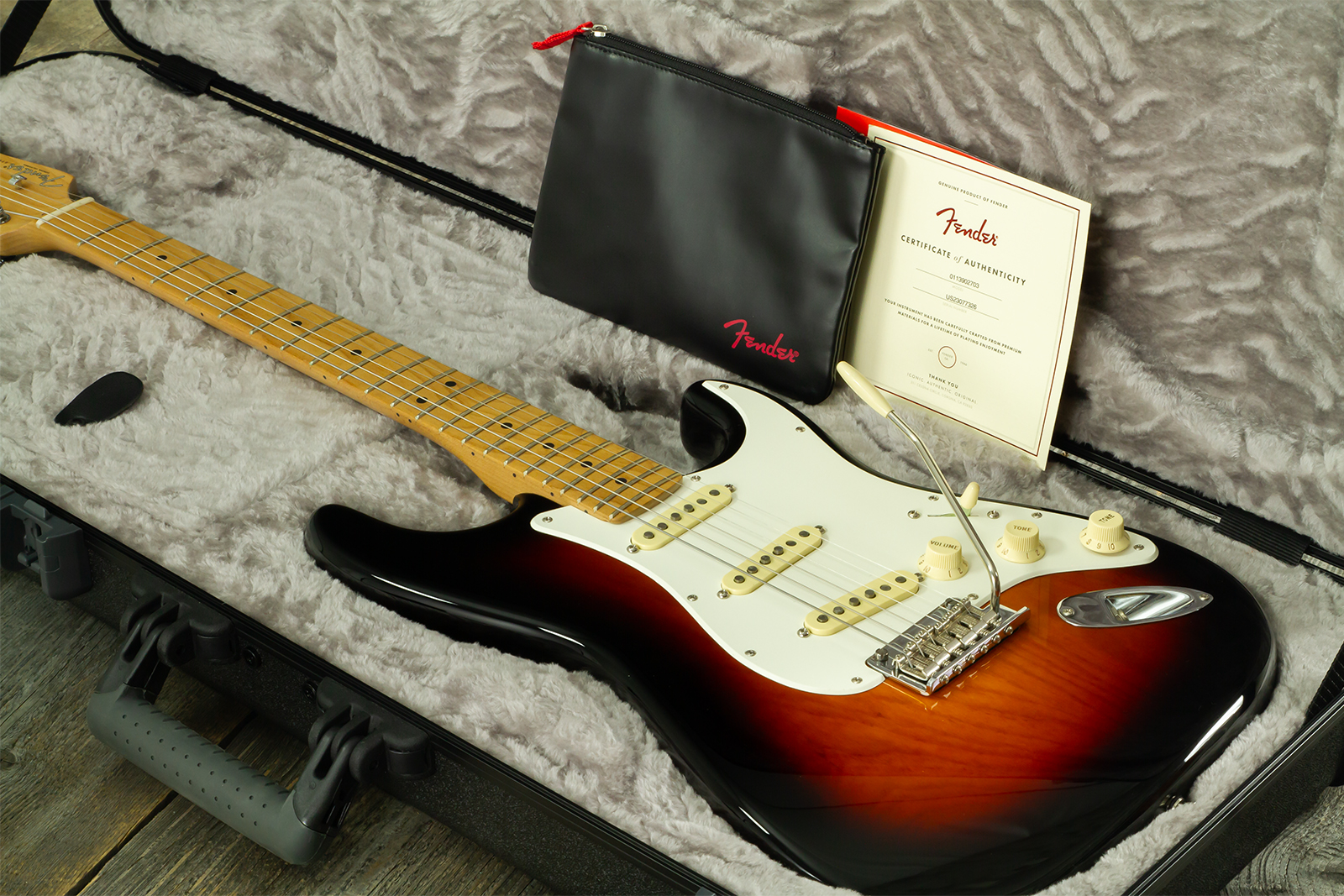 Fender Strat American Pro Ii Ltd 3s Trem Mn #us23077326 - 2-color Sunburst - Guitare Électrique Forme Str - Variation 13