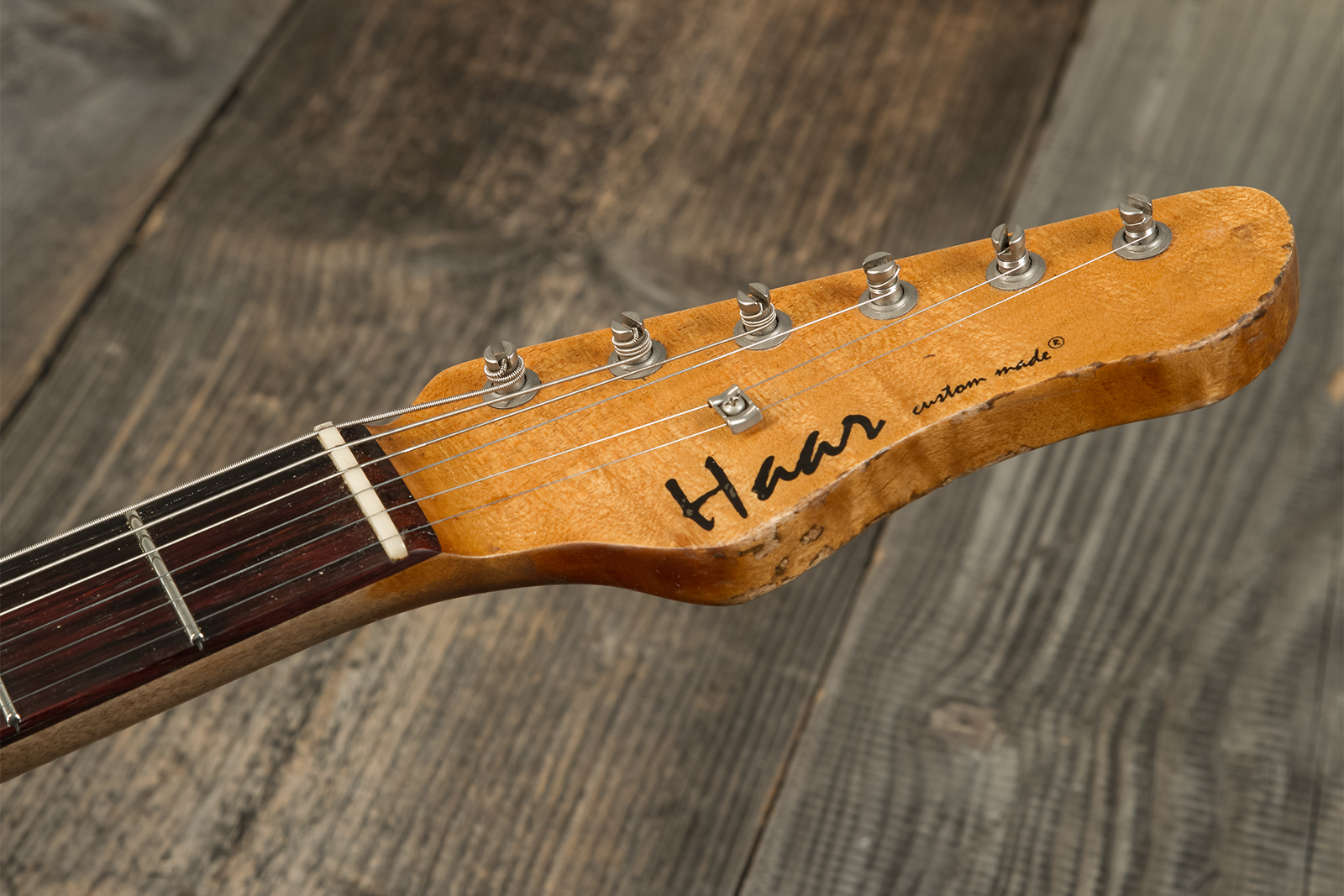 Haar Guitars Trad S Hss Lindy Fralin Trem Rw #42275 - Aged Olympic White - Guitare Électrique Forme Str - Variation 7