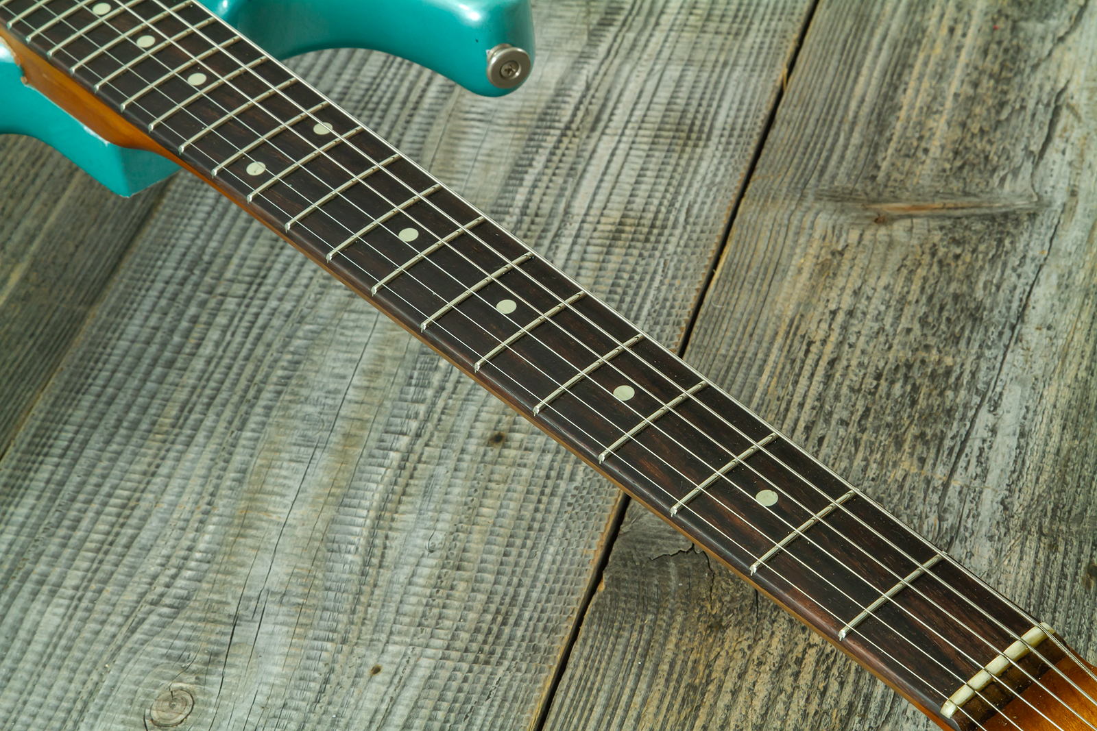 Haar Guitars Trad S Hss Lindy Fralin Trem Rw #43592 - Aged Teal Green Metallic - Guitare Électrique Forme Str - Variation 5