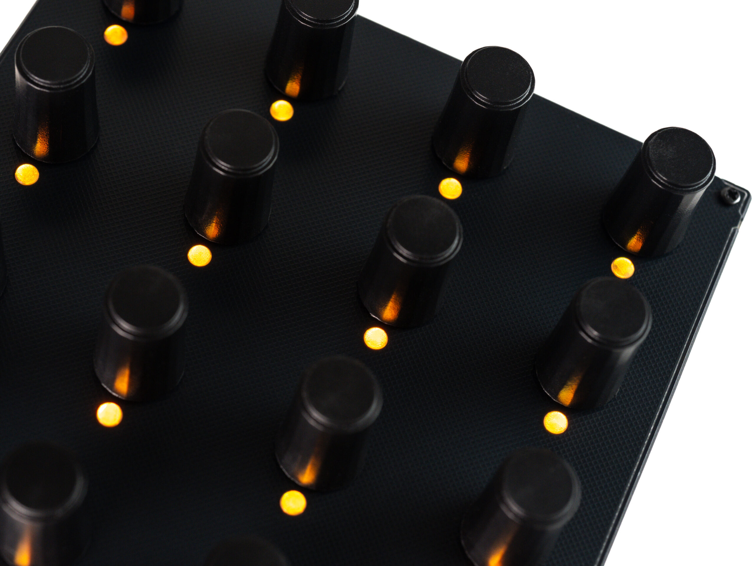 Intech Studio Grid Series 3 - En16 Detent - ContrÔleur Midi - Variation 5