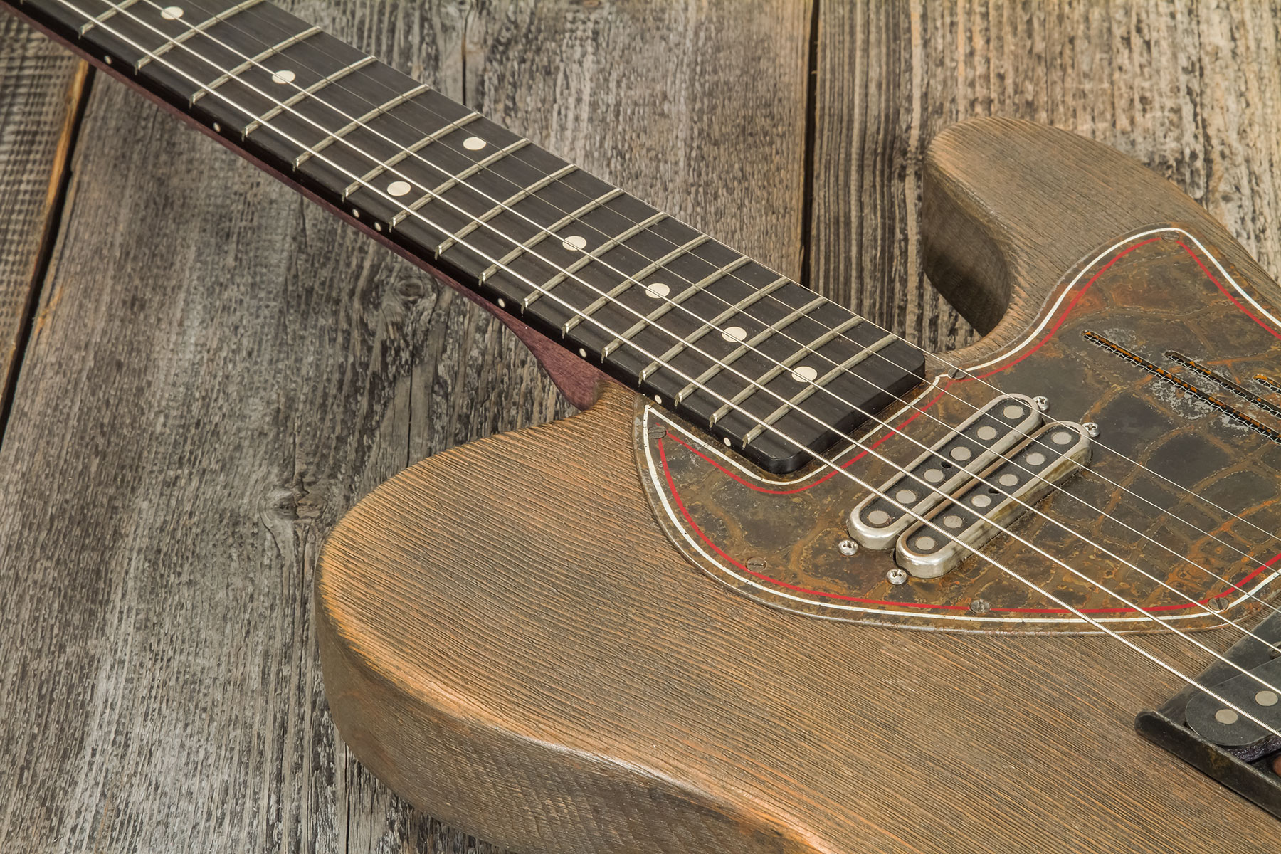 James Trussart Steelguard Caster Sugar Pine Sh Eb #18035 - Rust O Matic Gator Grey Driftwood - Guitare Électrique Forme Tel - Variation 3
