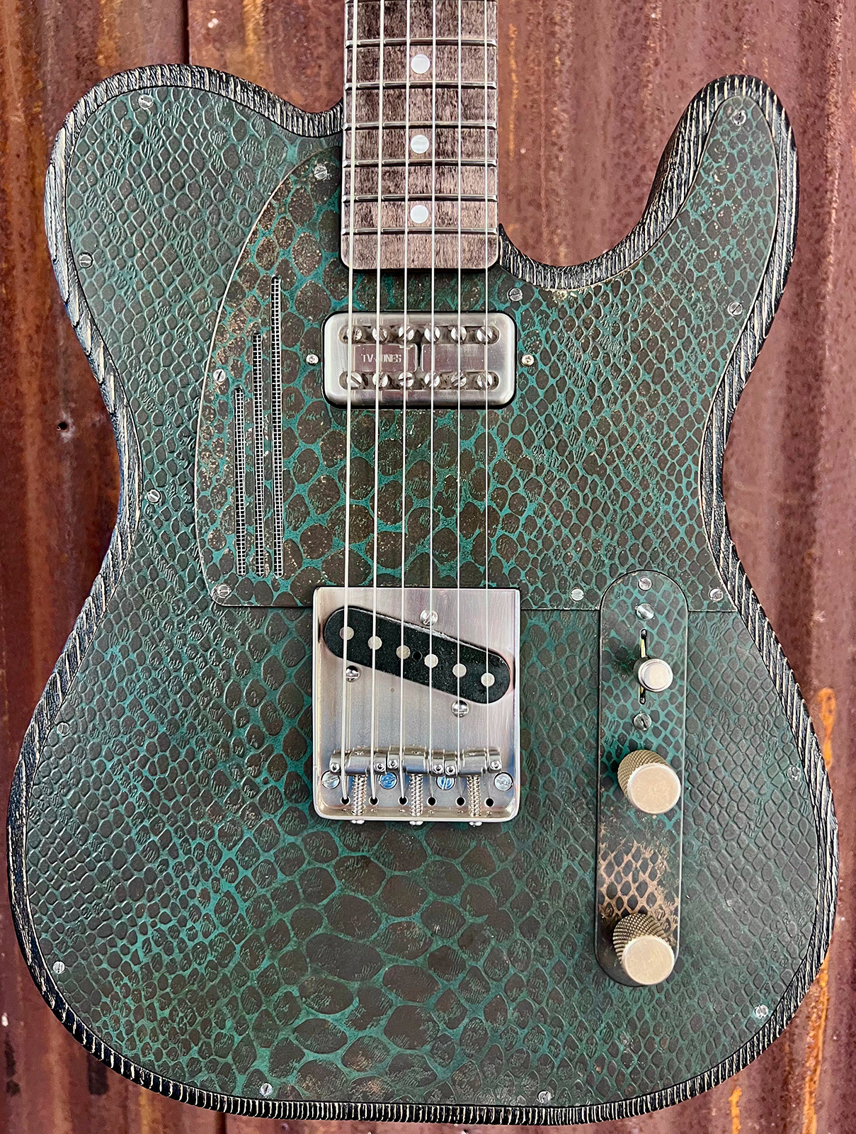James Trussart Steeltopcaster Sh Ht Mn #12204 - Rusty Engraved Snake Skin - Guitare Électrique Forme Tel - Variation 3
