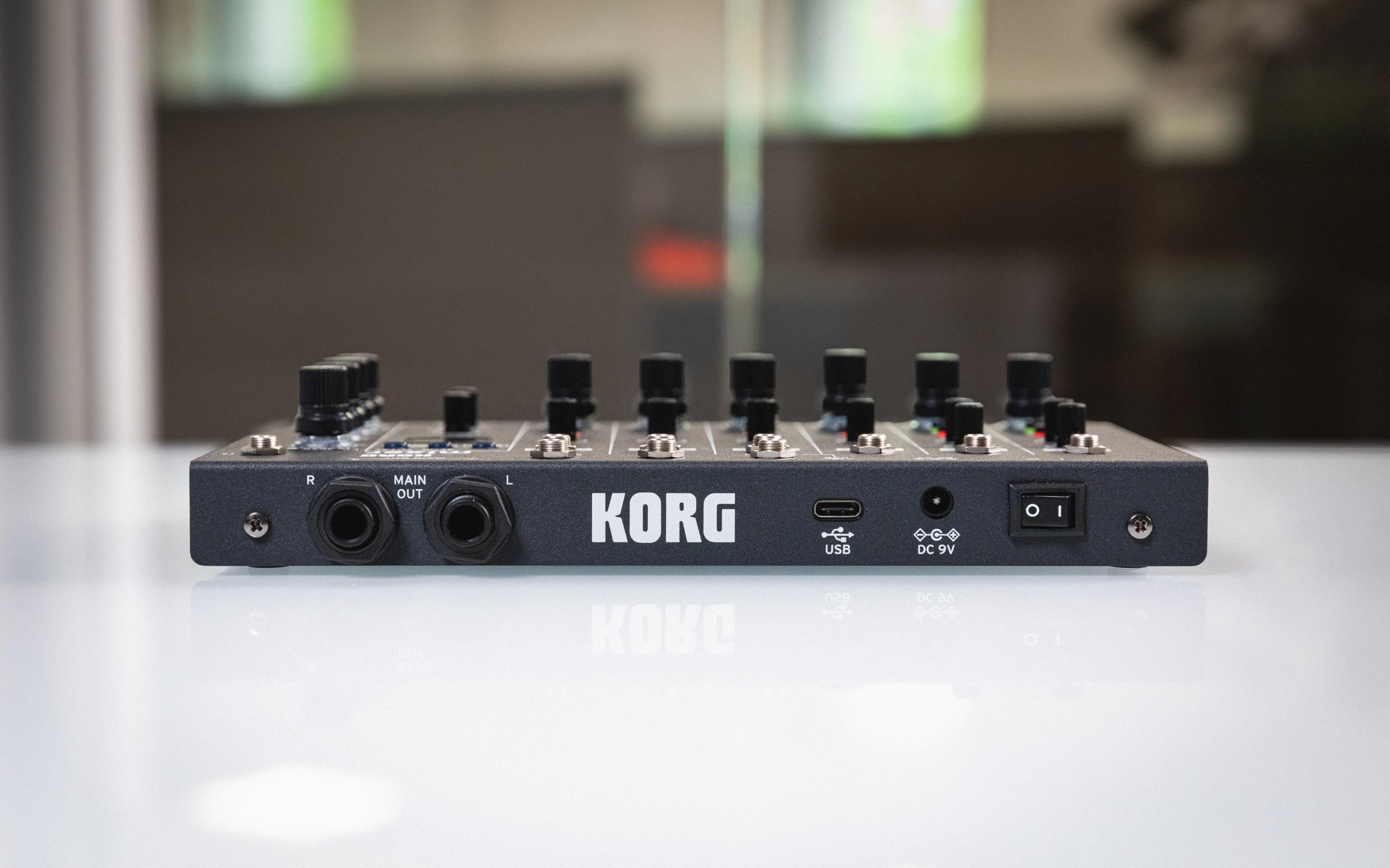 Korg Nts-4 - Table De Mixage Analogique - Variation 9