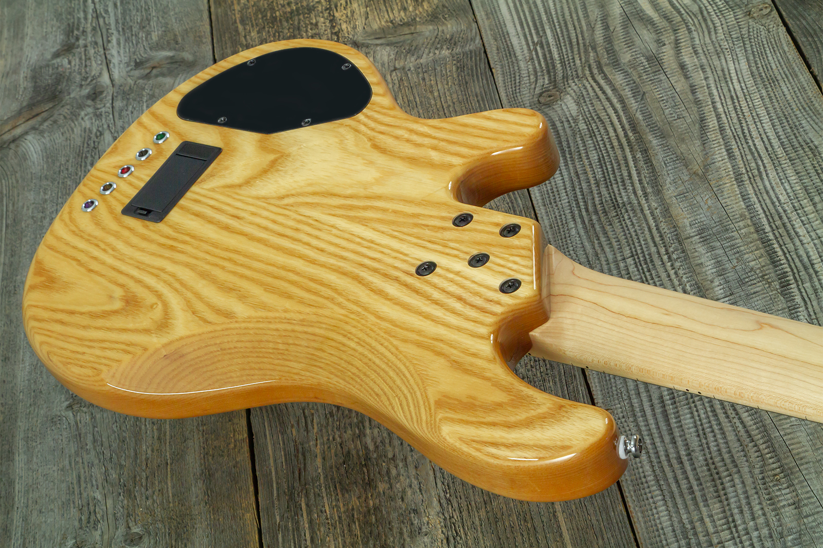 Lakland 55-02 Deluxe Qmt Skyline 5c Active Mn - Basse Électrique Solid Body - Variation 7