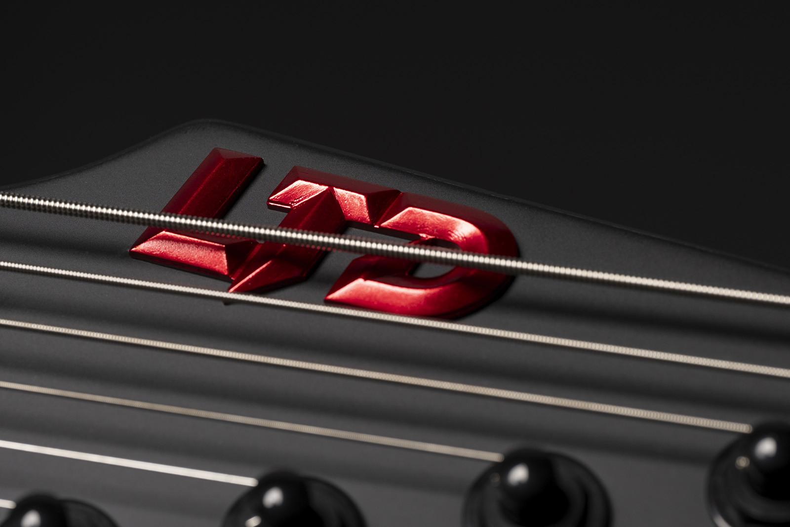 Ltd Phx-7 Baritone Black Metal Series 7-cordes  Ht 1h Eb - Black Red Burst Satin - Guitare Électrique MÉtal - Variation 3
